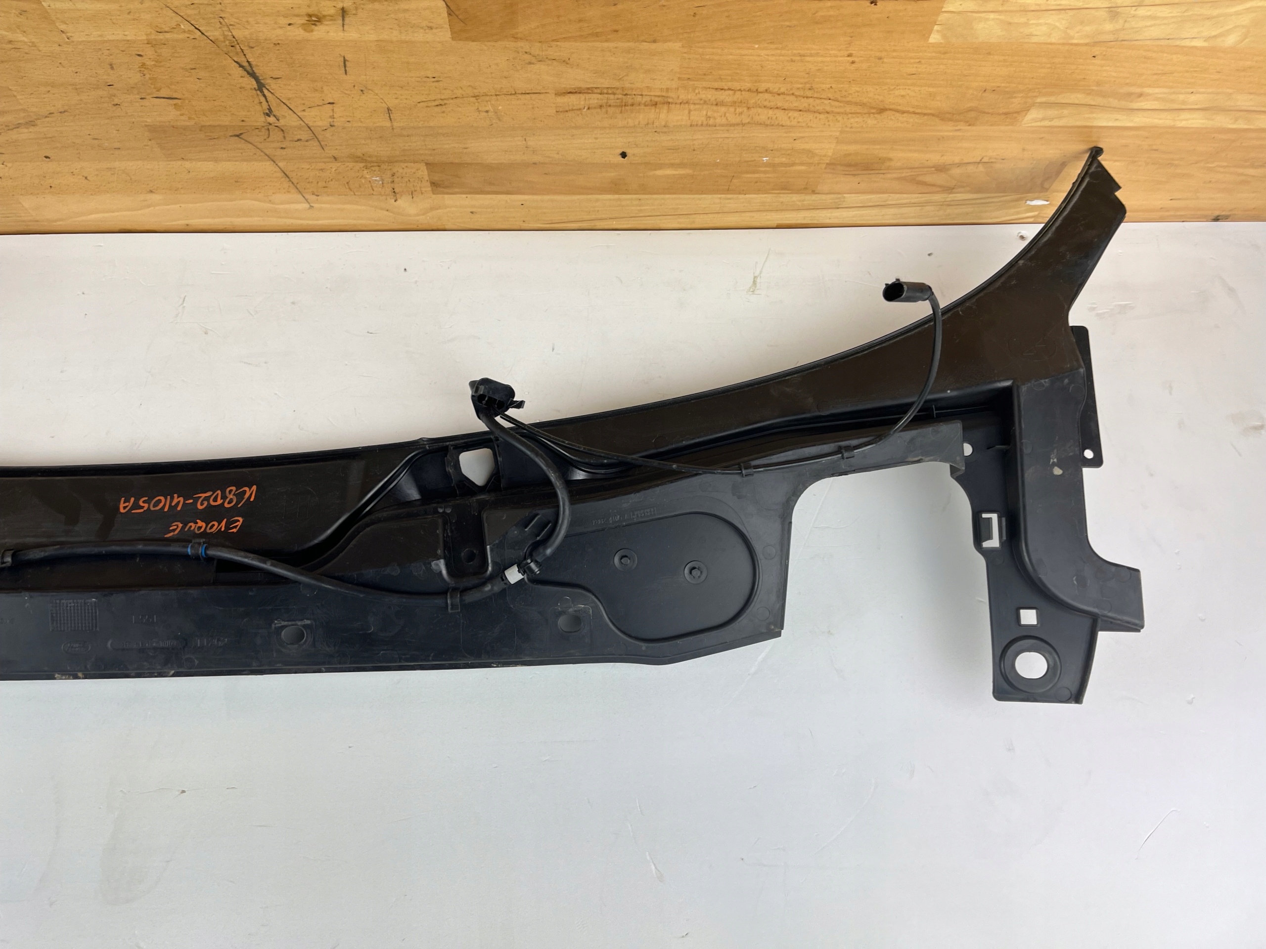 torpedo LAND ROVER EVOQUE II L551 K8D2-4105-A