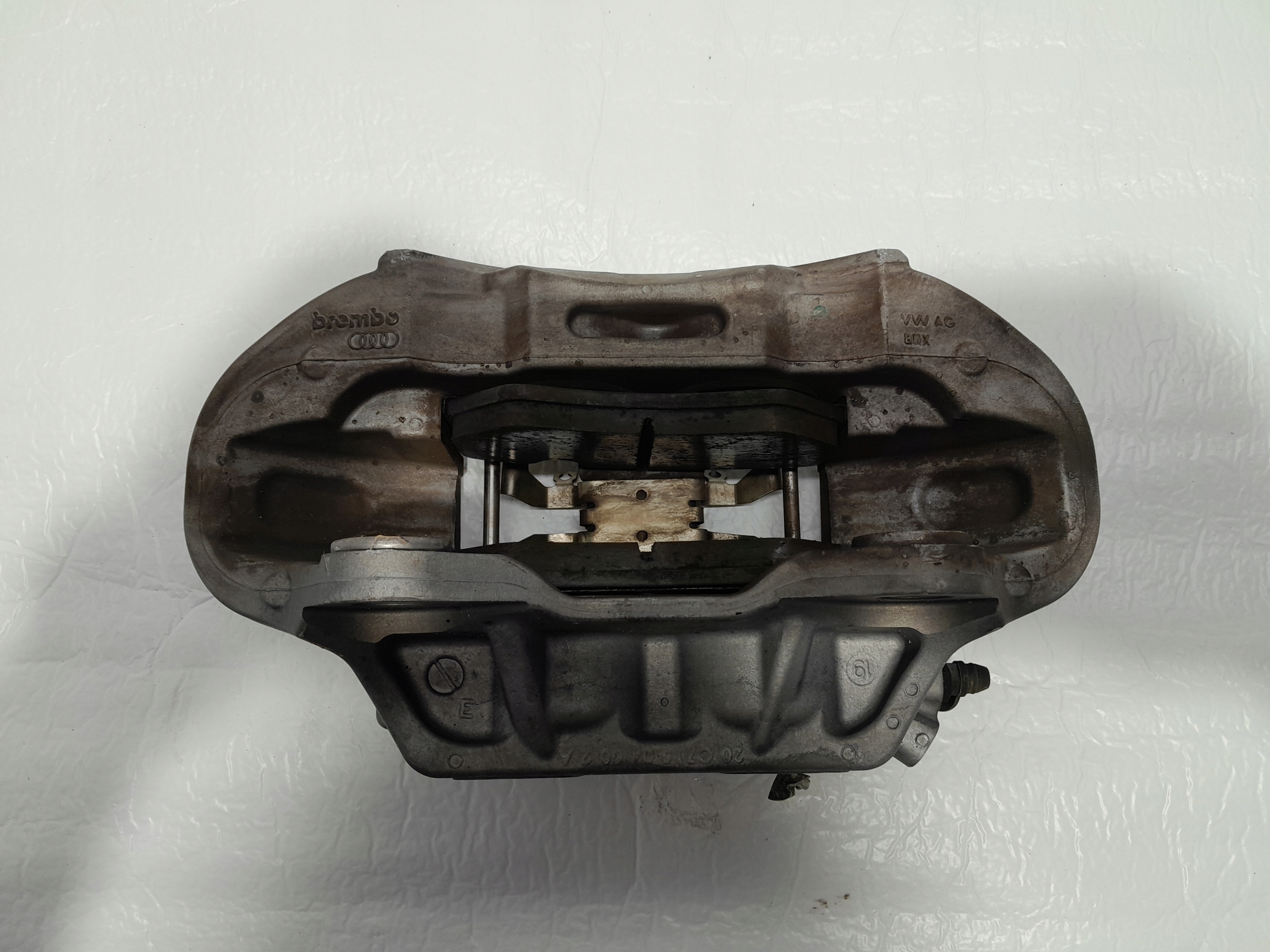 AUDI Q5 80A caliper brakes right front 80A615106Q