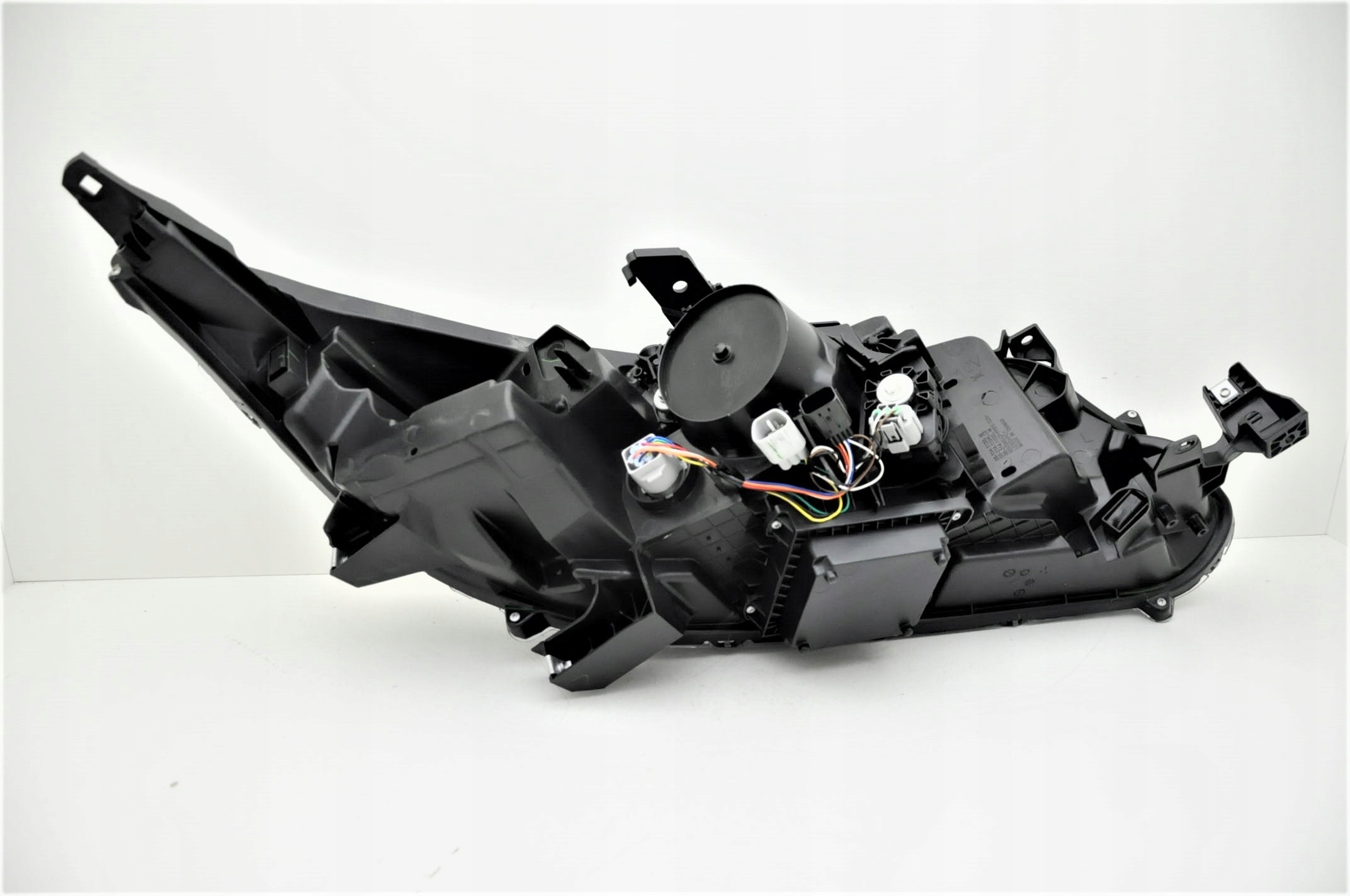 MITSUBISHI ECLIPSE CROSS OD 2018- REFLEKTORY KPL Typ samochodu Samochody osobowe