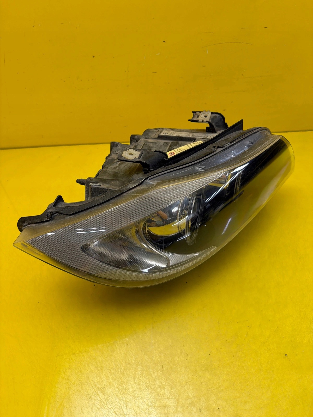 light right Bmw 3 E90 E91 2005-2008 Bi-Xenon non-setting 6942738