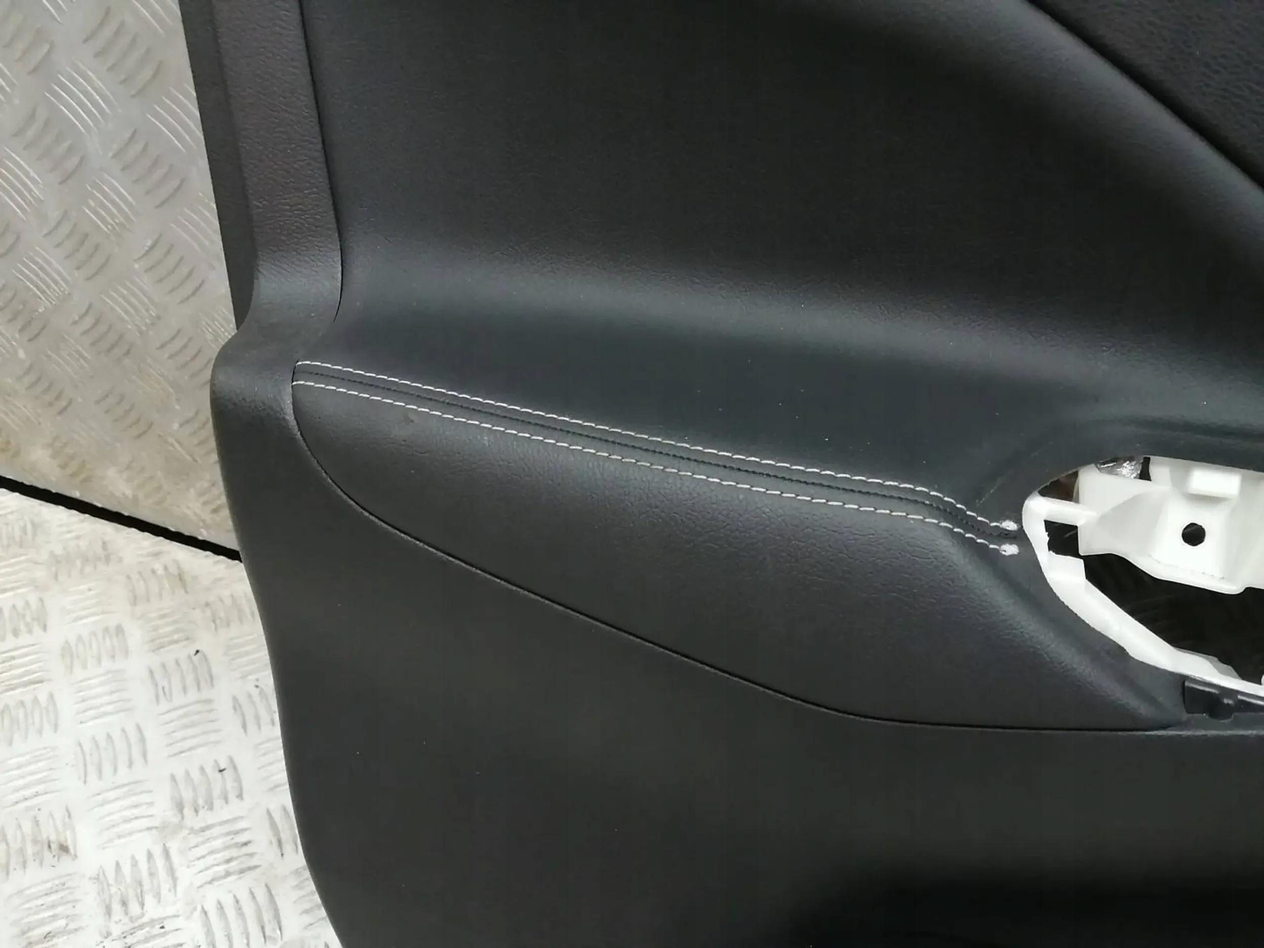дверные карты nissan oe 80923-5FA0A