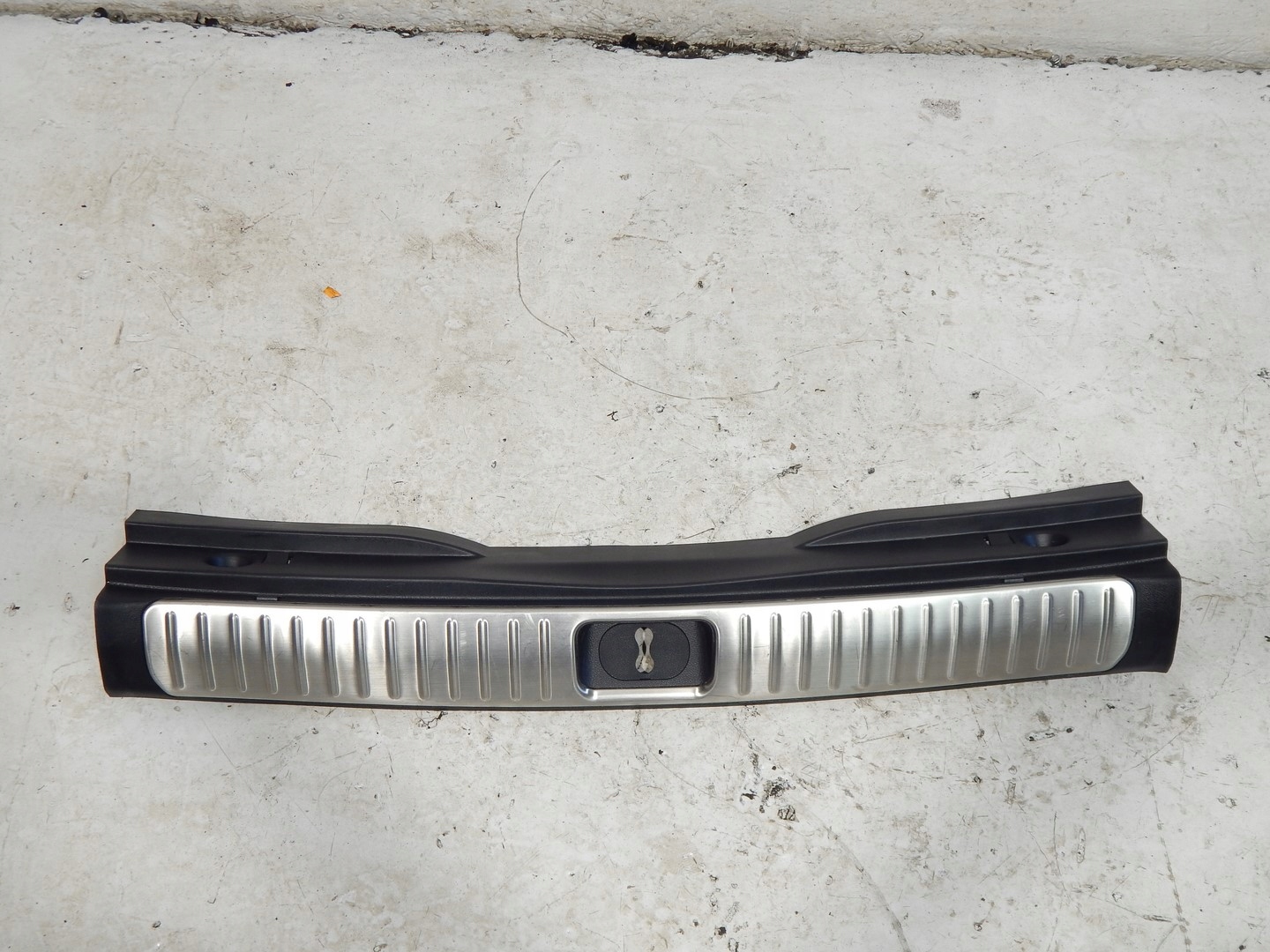 PLASTIK NA TYLNY PAS KIA SPORTAGE IV 15-20