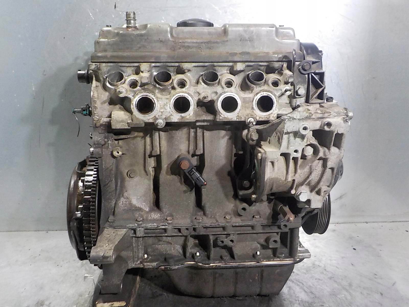 PEUGEOT 206 CITROEN C2 C3 SAXO engine 1.1 8V HFX