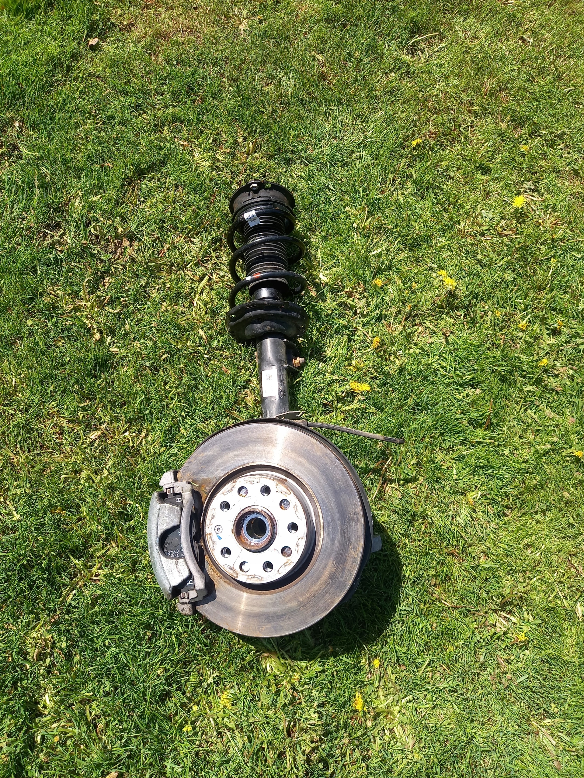 Audi Q3 83a mcpherson amor кроссовер полуось