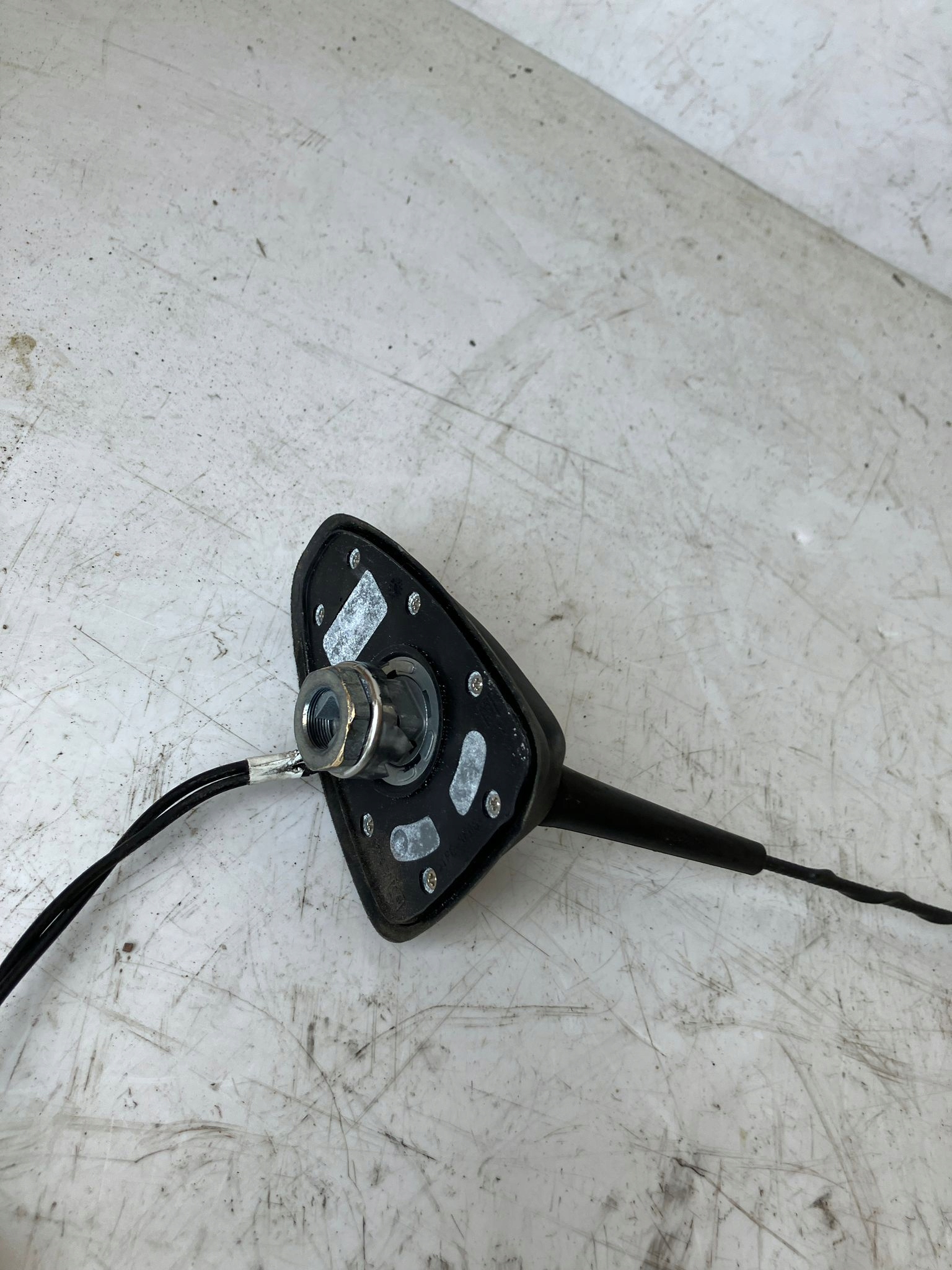 Antenne Toit Câblage SCENIC IV 282437193R