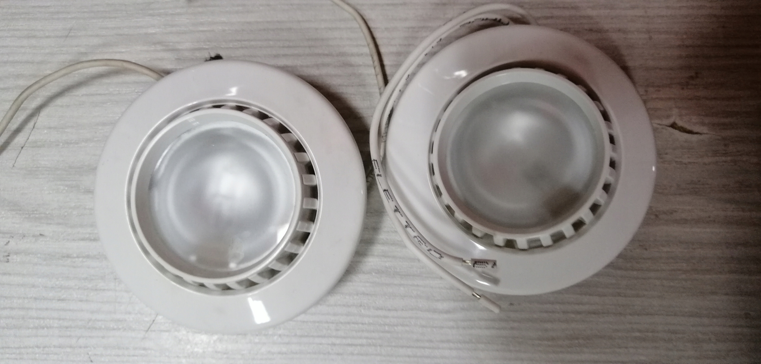 Наружная лампа Freilight 12V