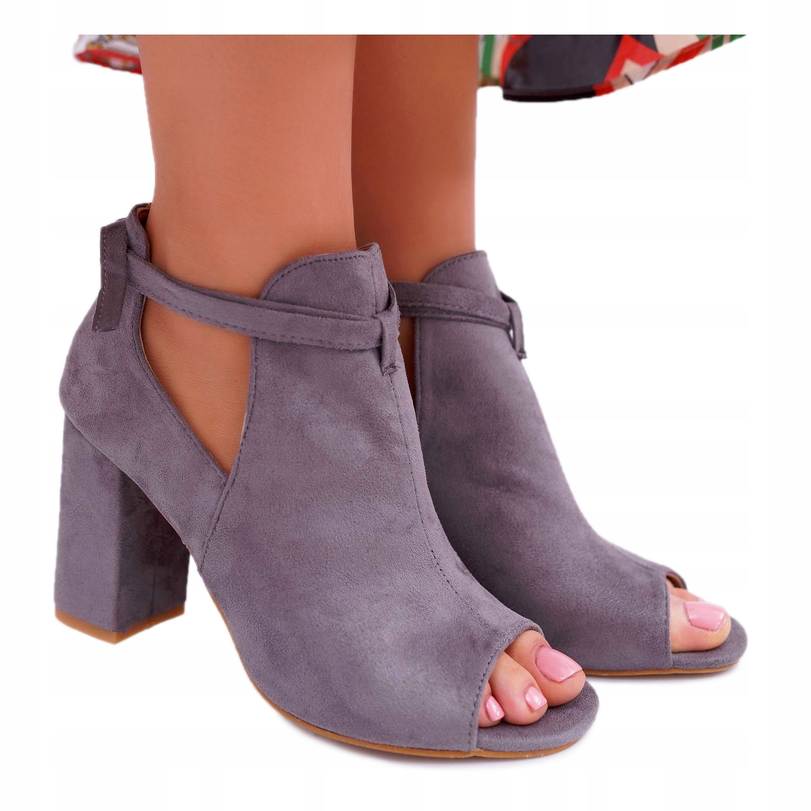 

Szare Skóra ekologiczna Buty Vinceza r.38
