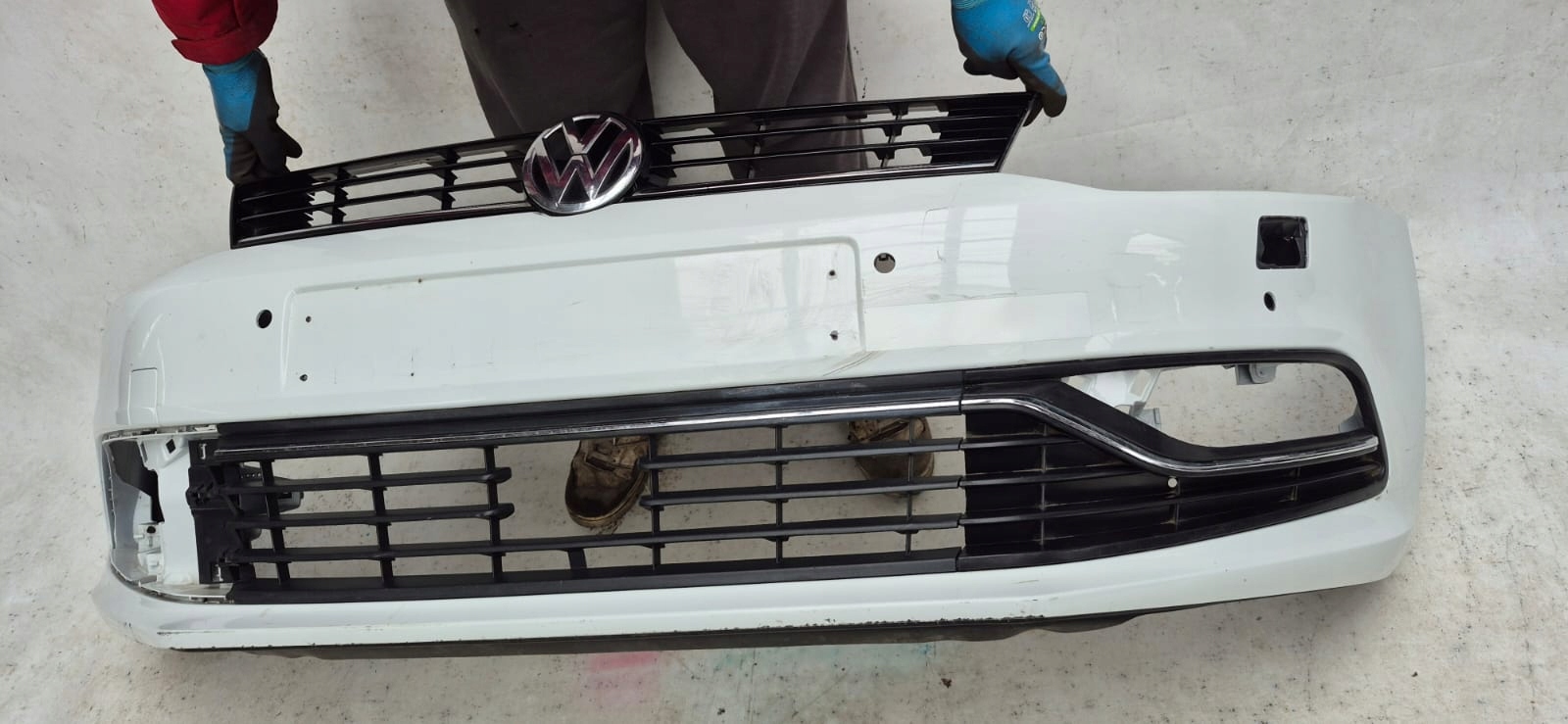 VW POLO V 5 6C LIFT 14-17 bumper front front washer PDC