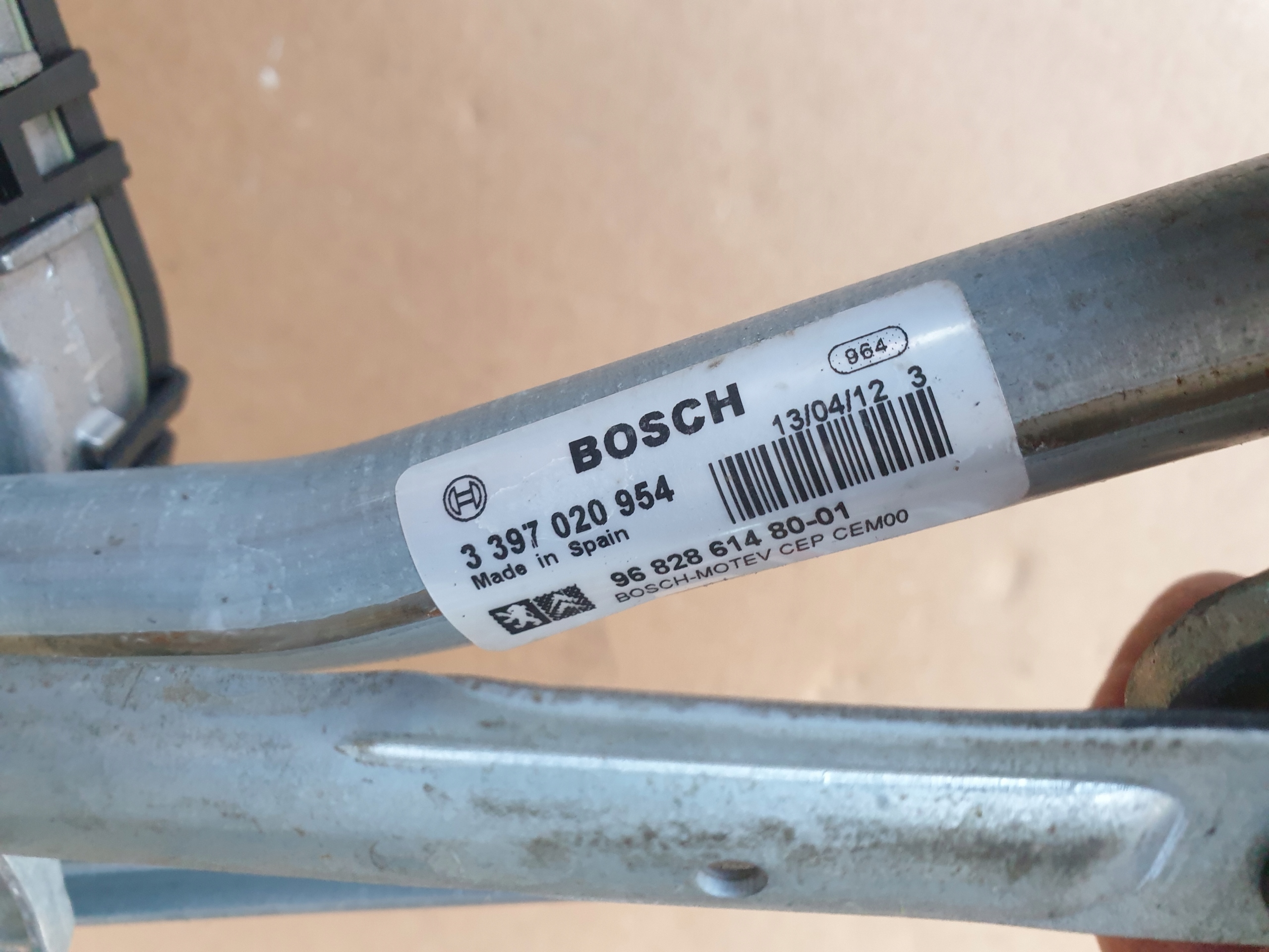 Wischergestänge Motor CITROEN BERLINGO PARTNER 2010- 9682861480