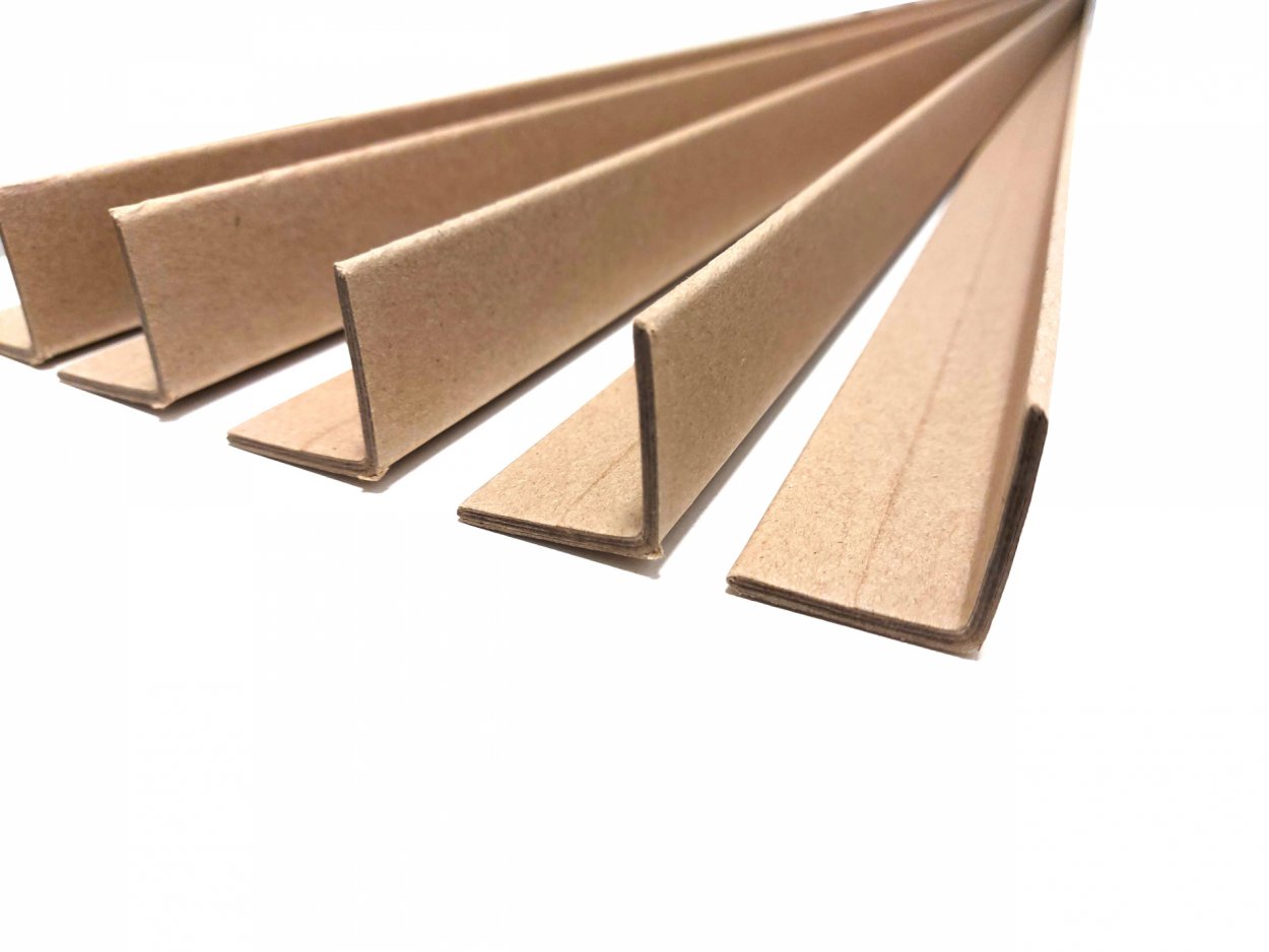 

Kątownik tekturowy narożnik 35x35x3mm 1,2m 100szt.