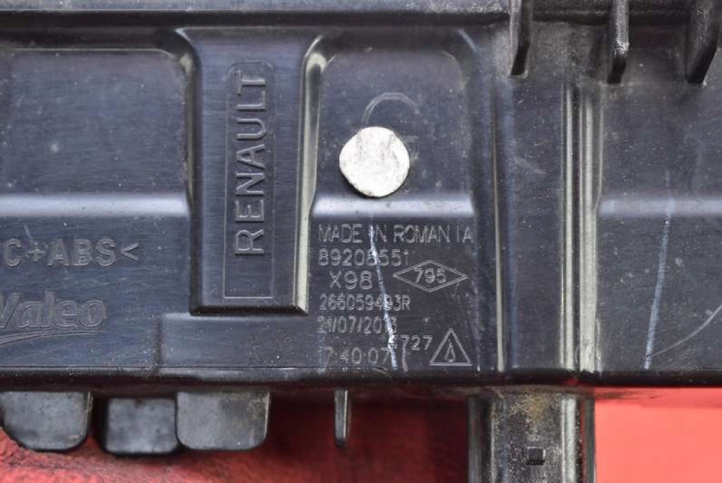 fog light left front front 266059493R RENAULT CLIO 4 IV 12-20