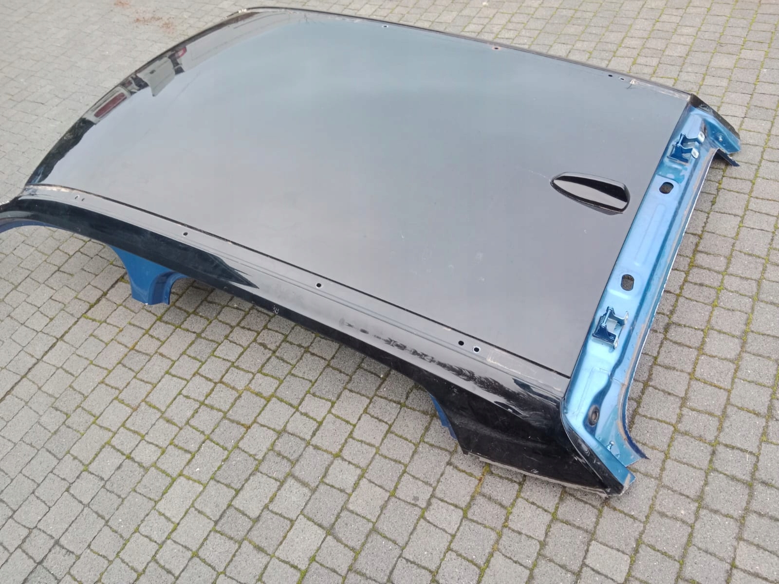 dach PELNY schwarzer VOLVO XC40