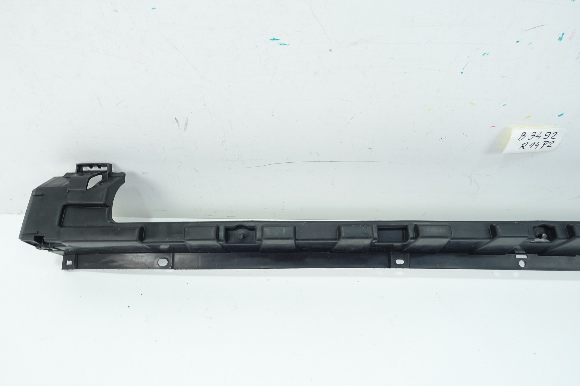 Support Support plaque Pare choc Arrière Mercedes SPRINTER W906 DN14119