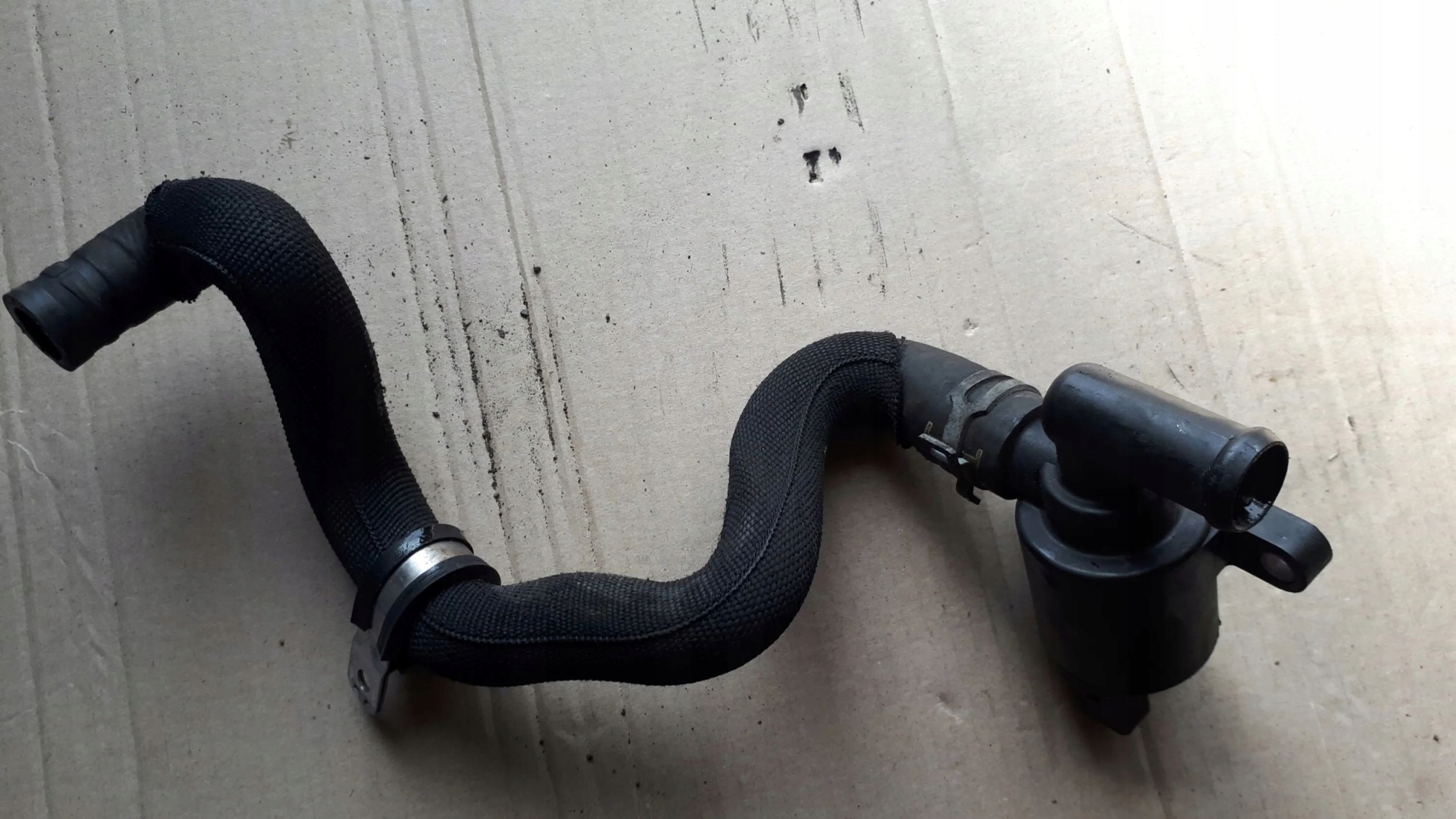 S7 4G elektroventil vode 4.0 TFSI 4H0121671D S6 C7