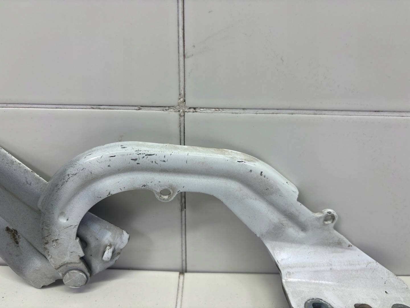 hinge bonnets right side Ford Kuga 2 2016 BM51-A16800-AD