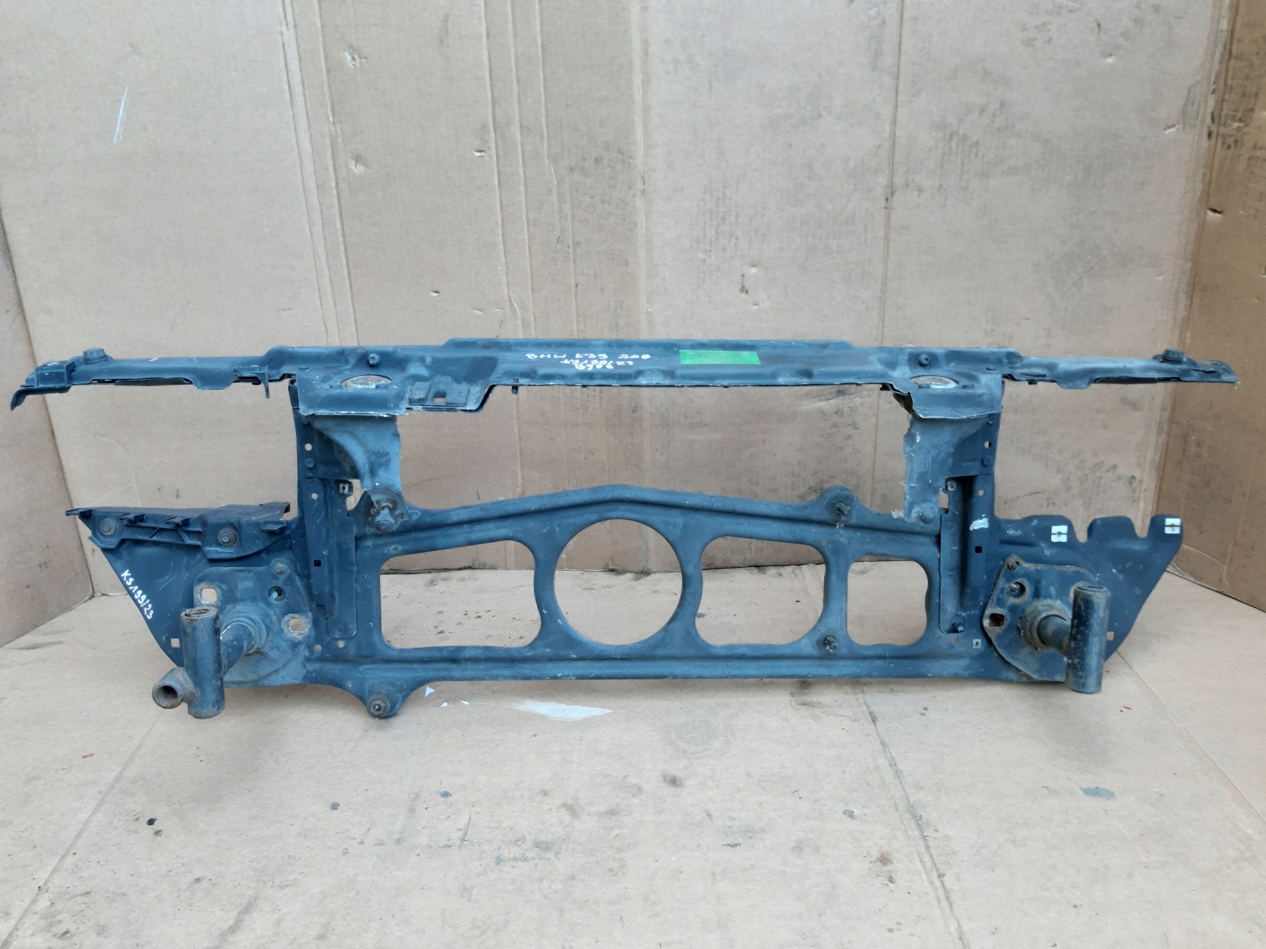 Armature Traverse Avant BMW 5 E39 2.0B