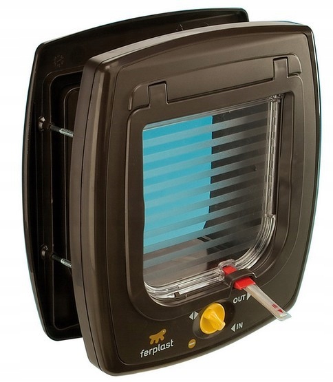 Levně Ferplast Swing 7 Dvířka pro kočky magnetická Hnědá