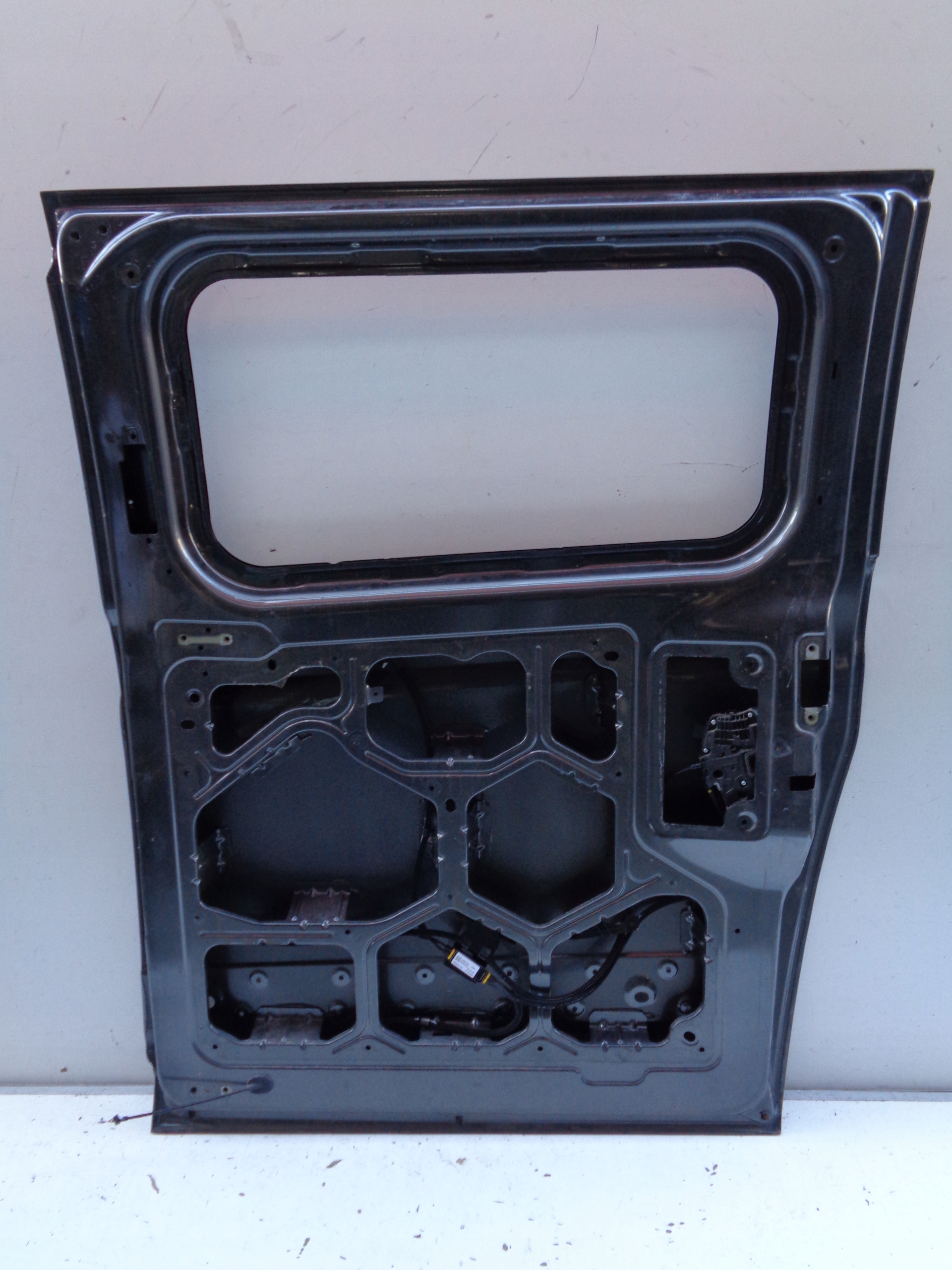 door right rear. sliding FORD TRANSIT CUSTOM 18- LIFT NR 44575
