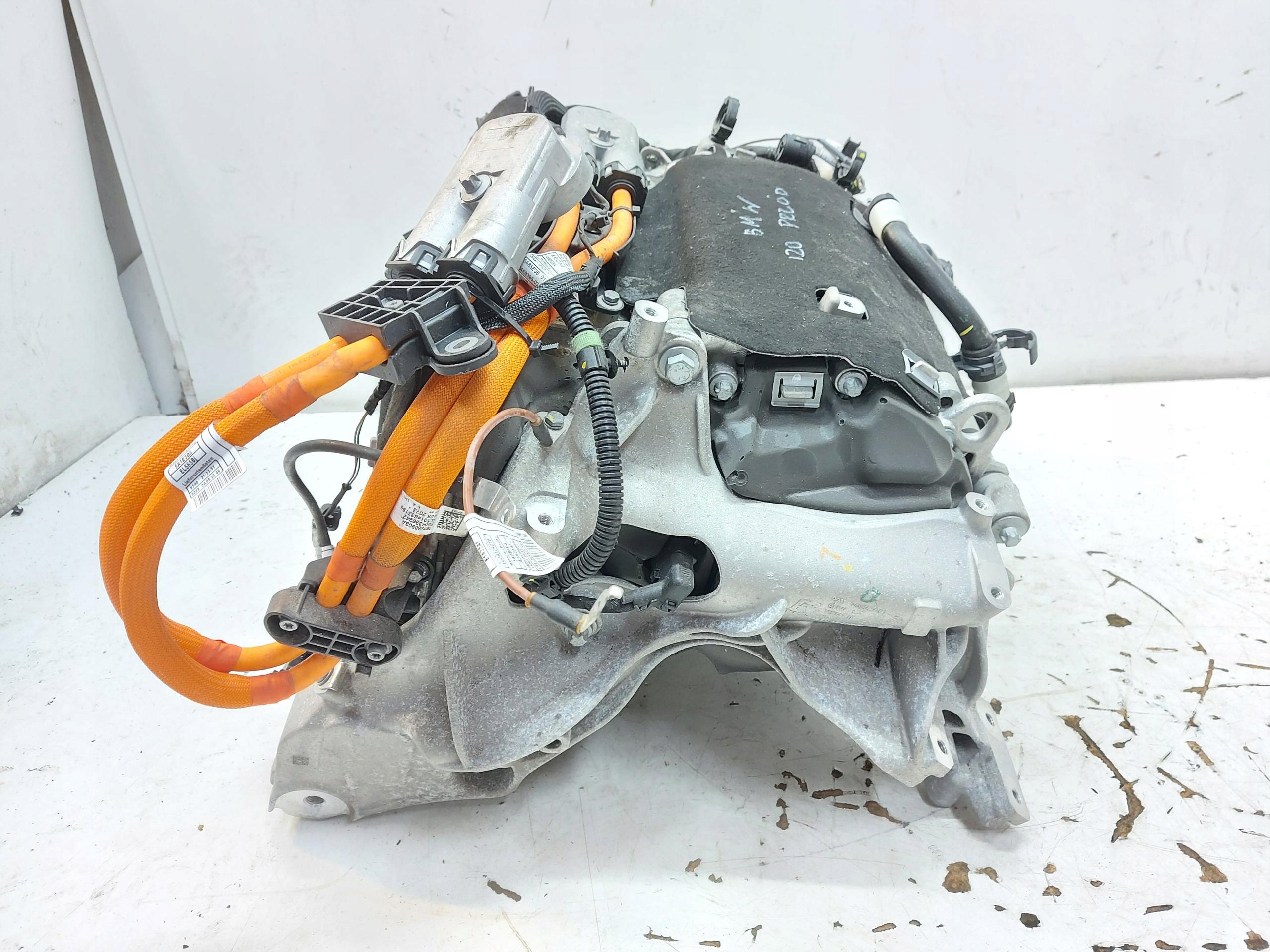 BMW iX i20 2023, Xdrive50 engine electrical front HA0002N0