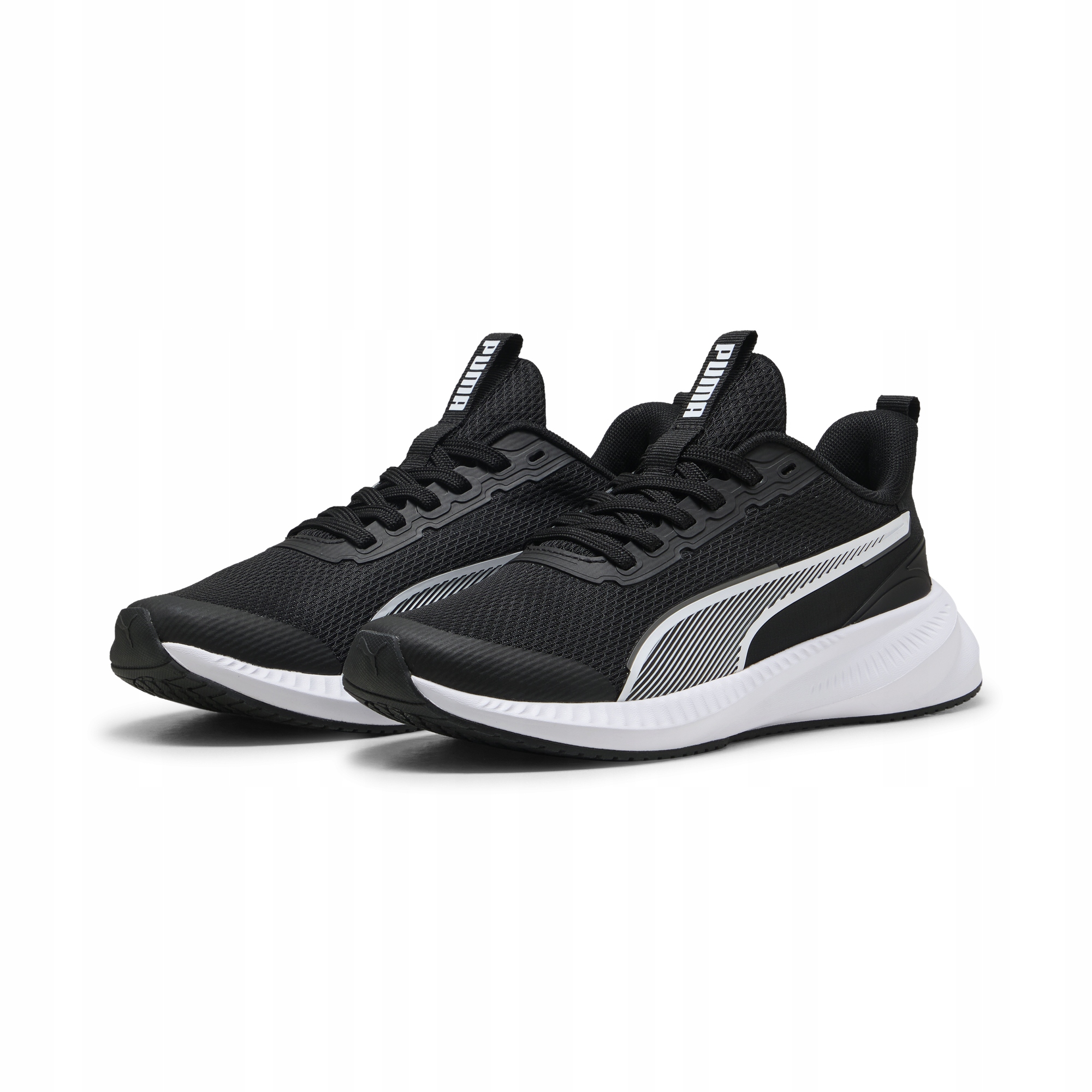 Buty młodzieżowe sportowe Puma Flyer Lite 3 Jr 40152601 czarne 37