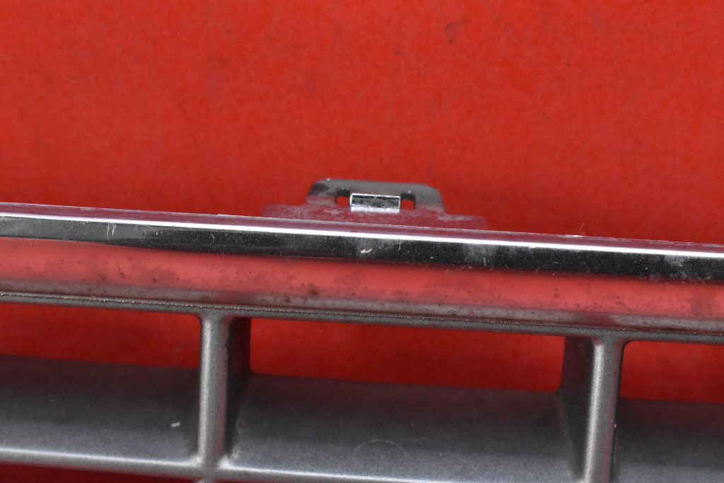 GRIGLIA CHROM 8659947 VOLVO V80 1 e LIFT 03-06