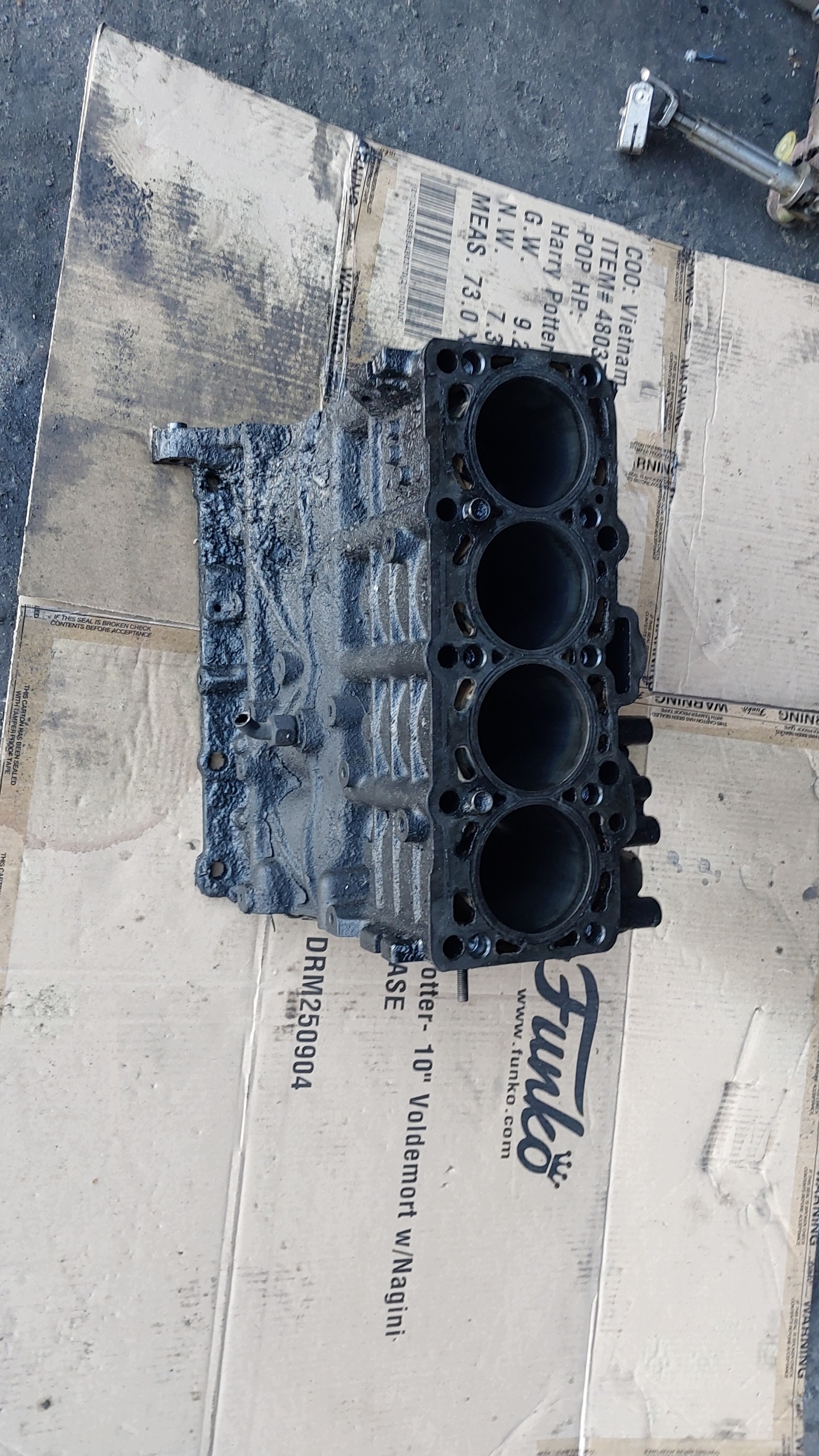 BLOK moteur AUDI A3 8L 1,9 TDI 90 KM code moteur AGR