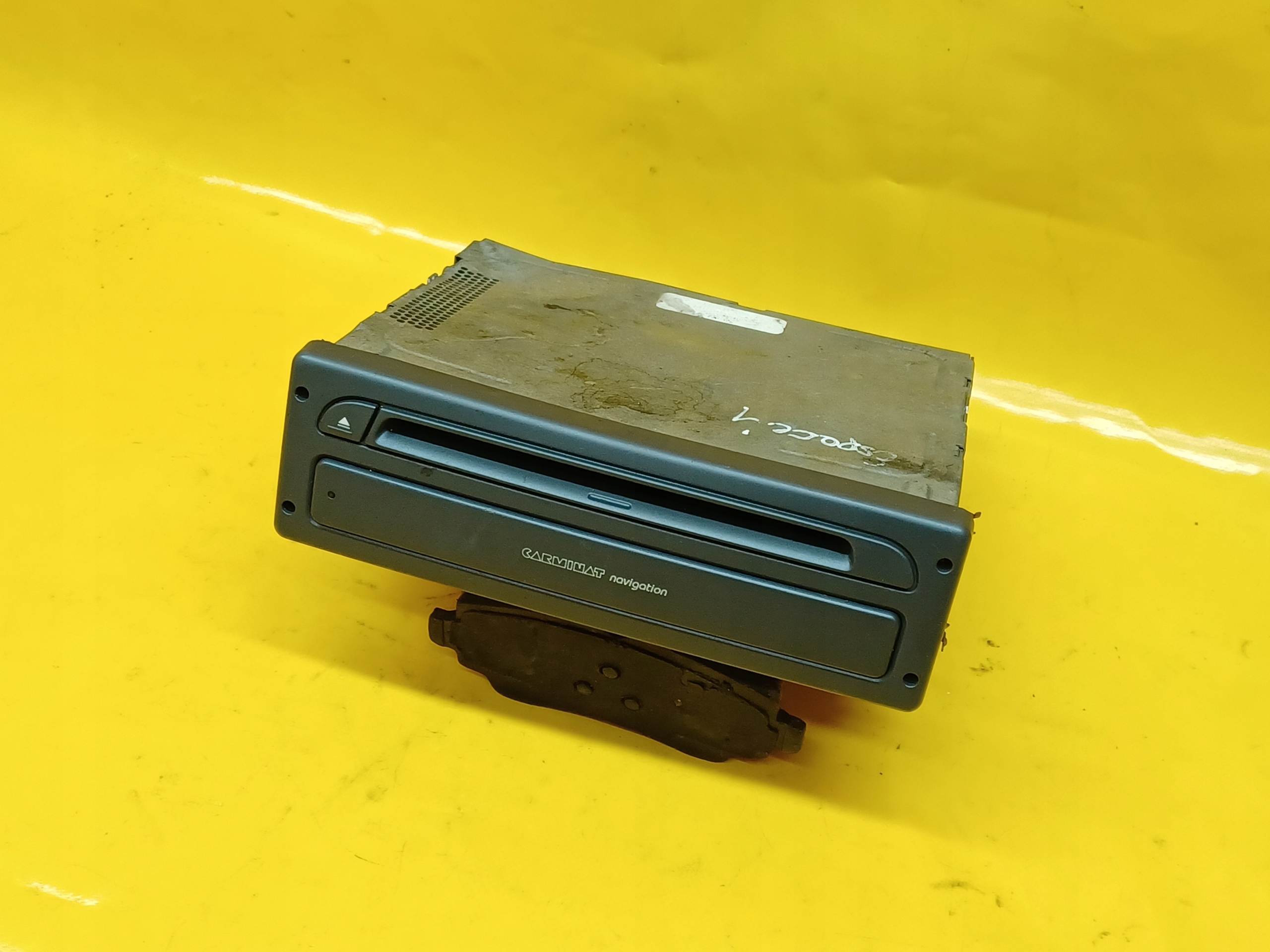 считыватель навигации renault oe 8200339751
