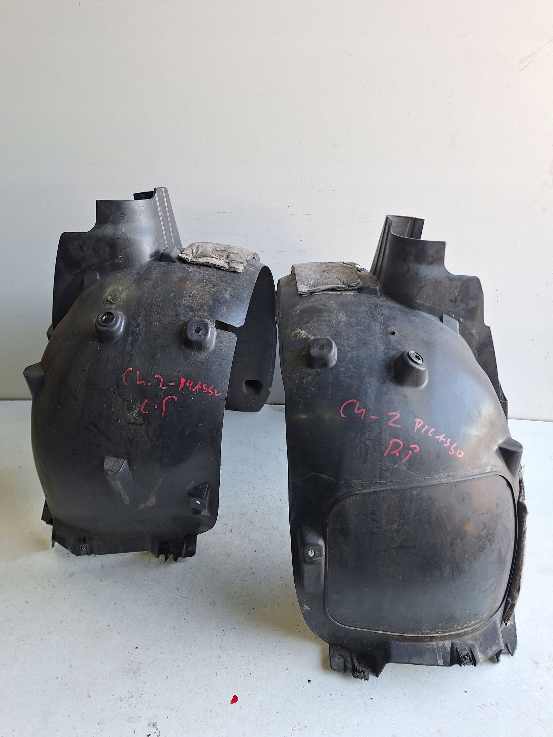 CITROEN C4 PICASSO II 13-16 mudguard front right