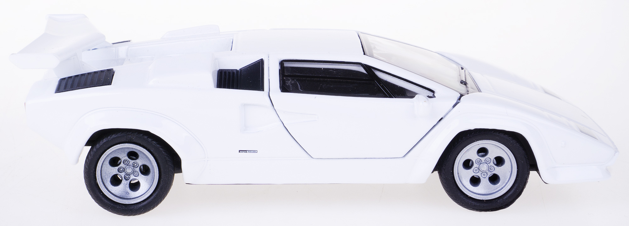 LAMBORGHINI COUNTACH LP 500S MODEL WELLY 1:34 BIAŁY Marka Welly