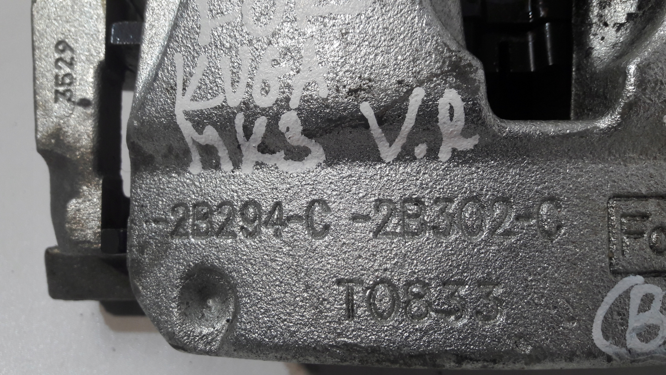 Ford Kuga MK3 III 2020 caliper brake right front 2B294-C 2B302-C