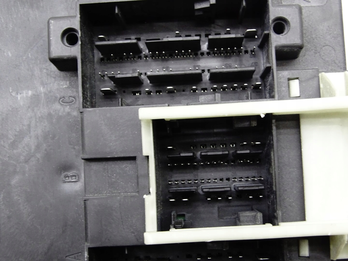 module control unit BCM KOMFORTU SKODA OCTAVIA III A3 8V LEON III 5Q0937084Q