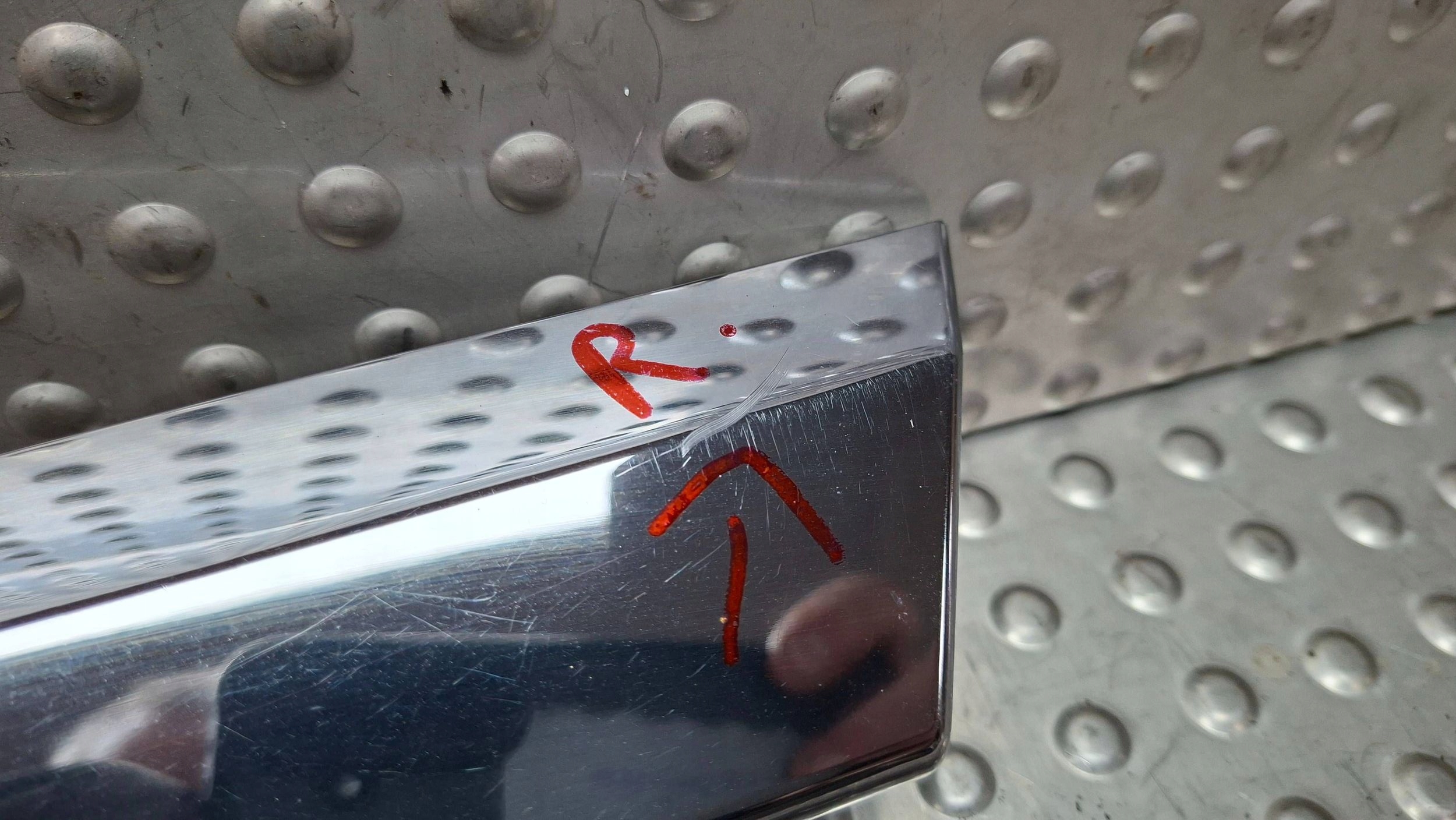 moulding CHROM cap bonnet RENAULT LATITUDE