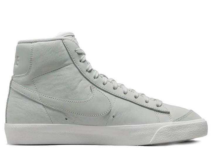 Boty Nike DQ7572001 Blazer MID 77 vel. 44,5