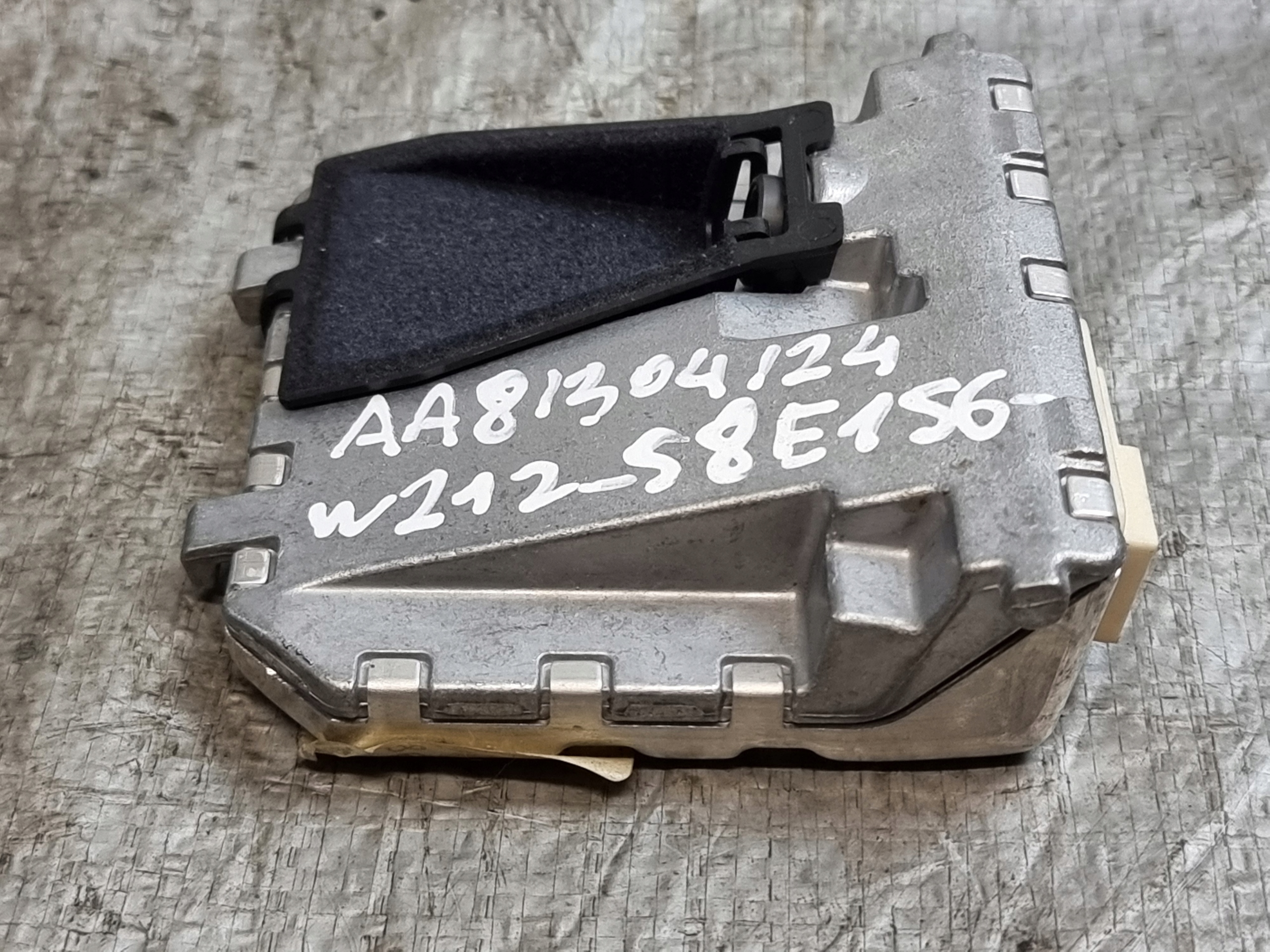 KAMERA module windows CZOLOWEJ OE A2126704101 MERCEDES E KLASA W212 13r