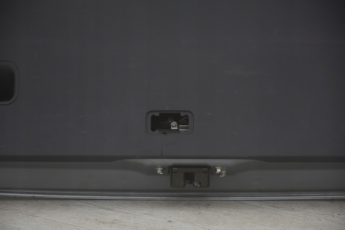boot doors * rear part TOYOTA YARIS II