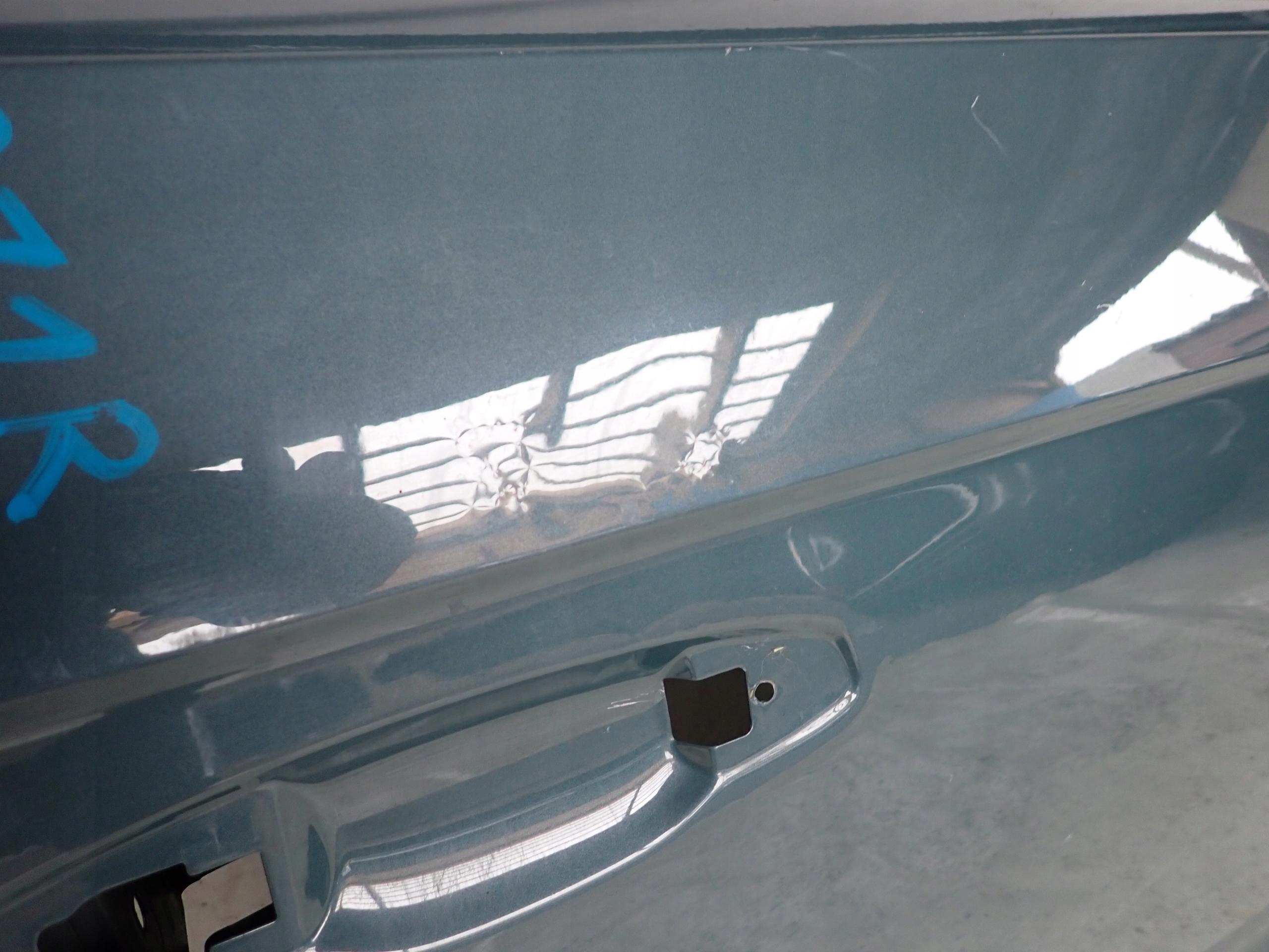 VW T-ROC 2GA 17- door right front front