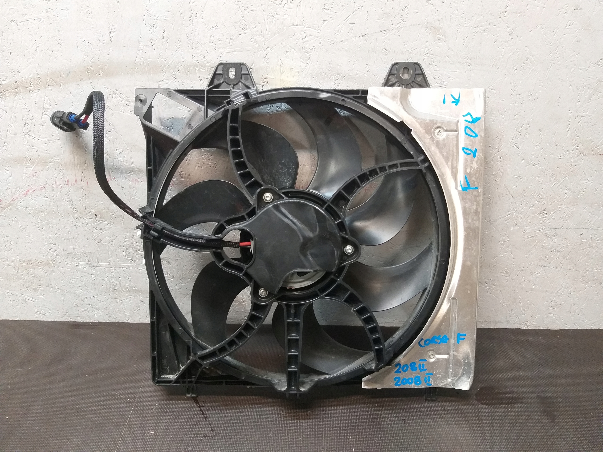 OBUDOWA WENTYLATOR PEUGEOT 208 2008 II 2 CORSA F