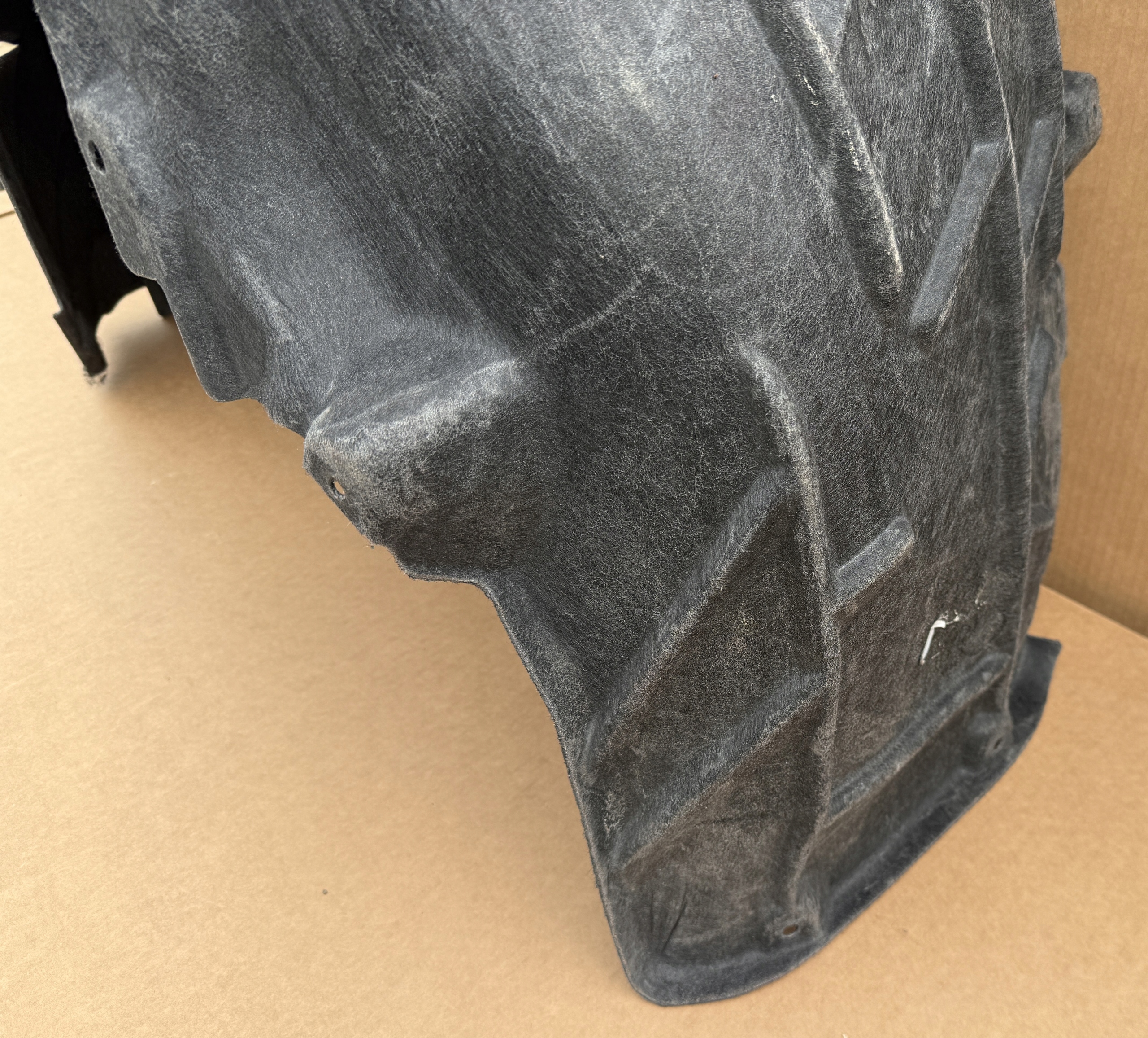 mudguard AUDI A6 C8 rear part right 4K0810172 original IDEAL