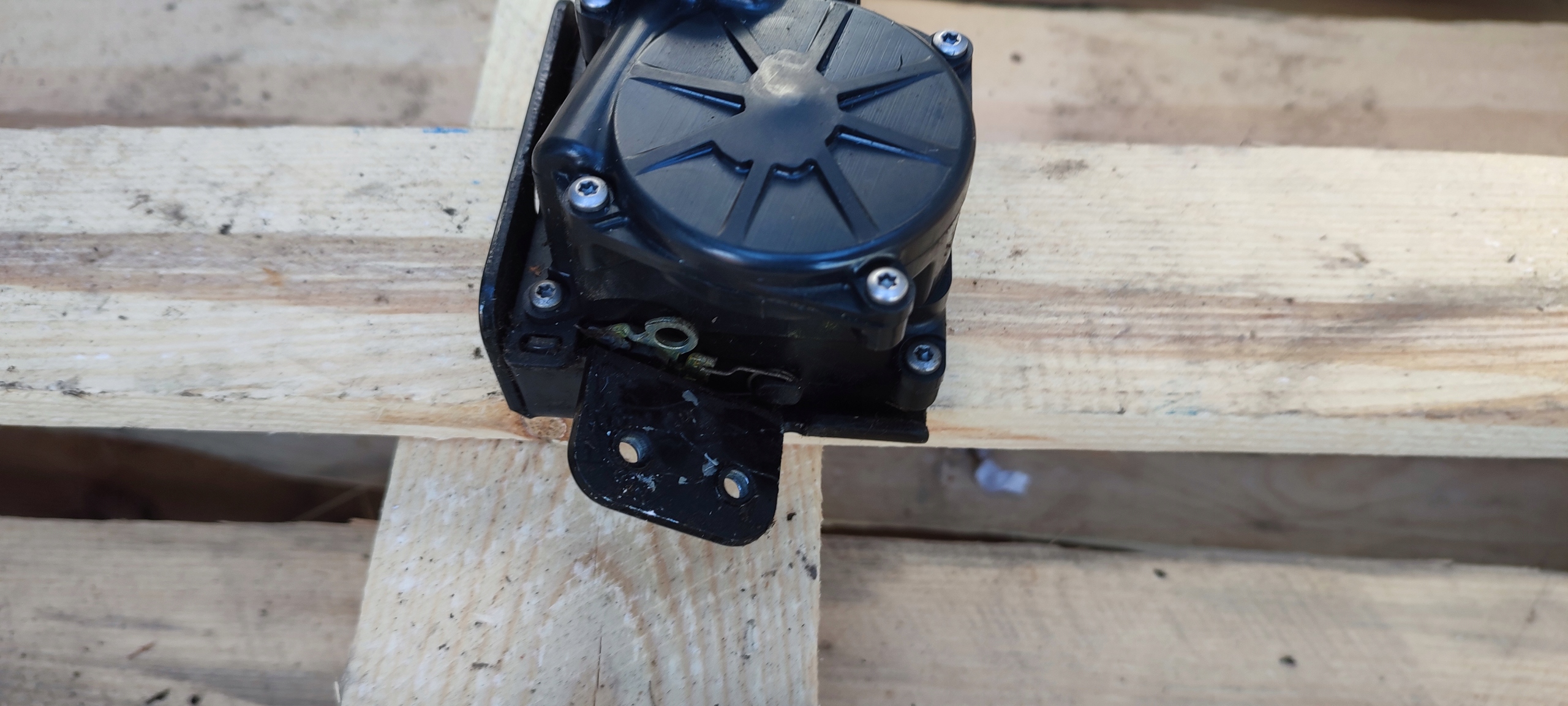lock bonnet boot OPEL INSIGNIA A KOMBI 13503467