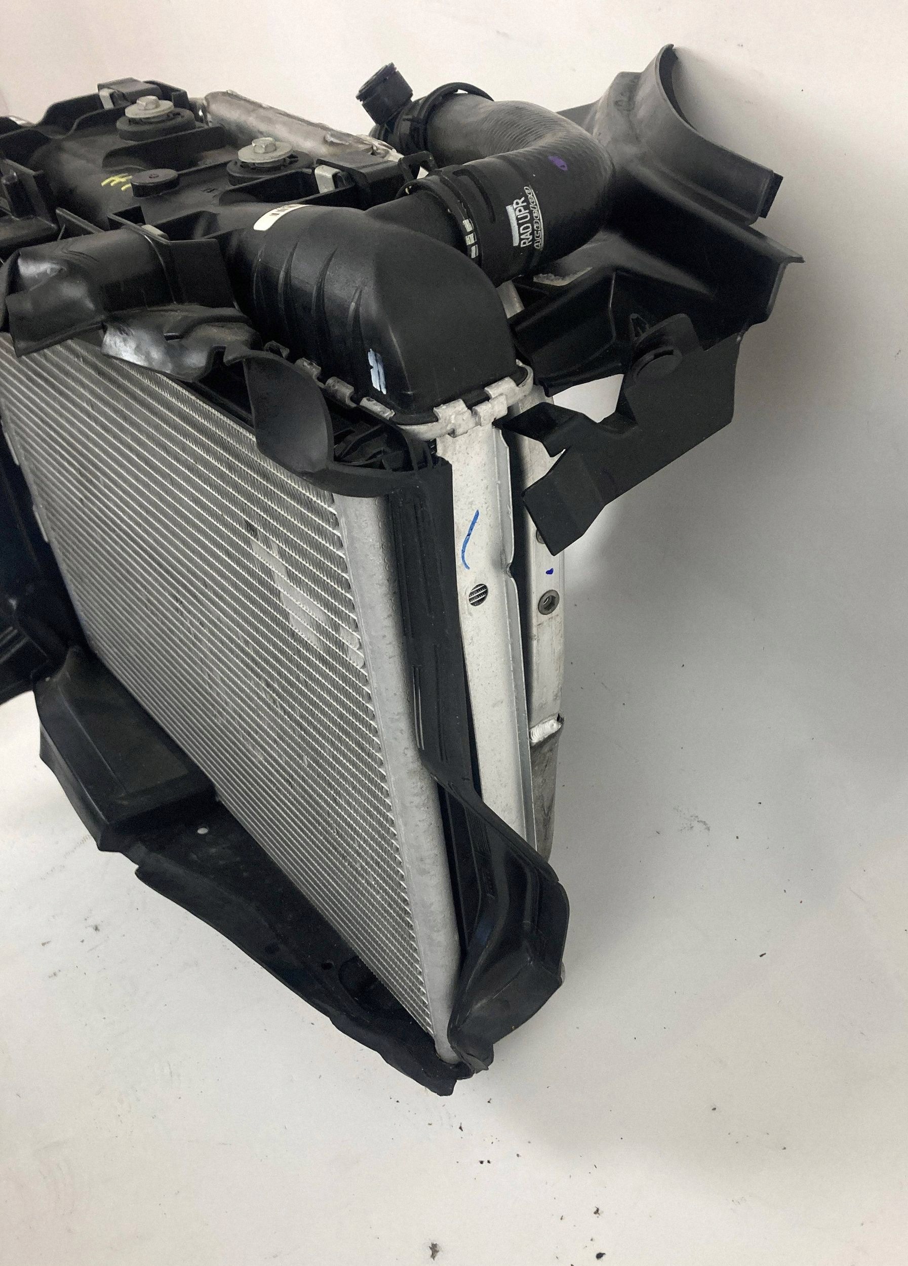Chevrolet Corvette C8 Stingray E-Ray complete radiator left 2020-2025