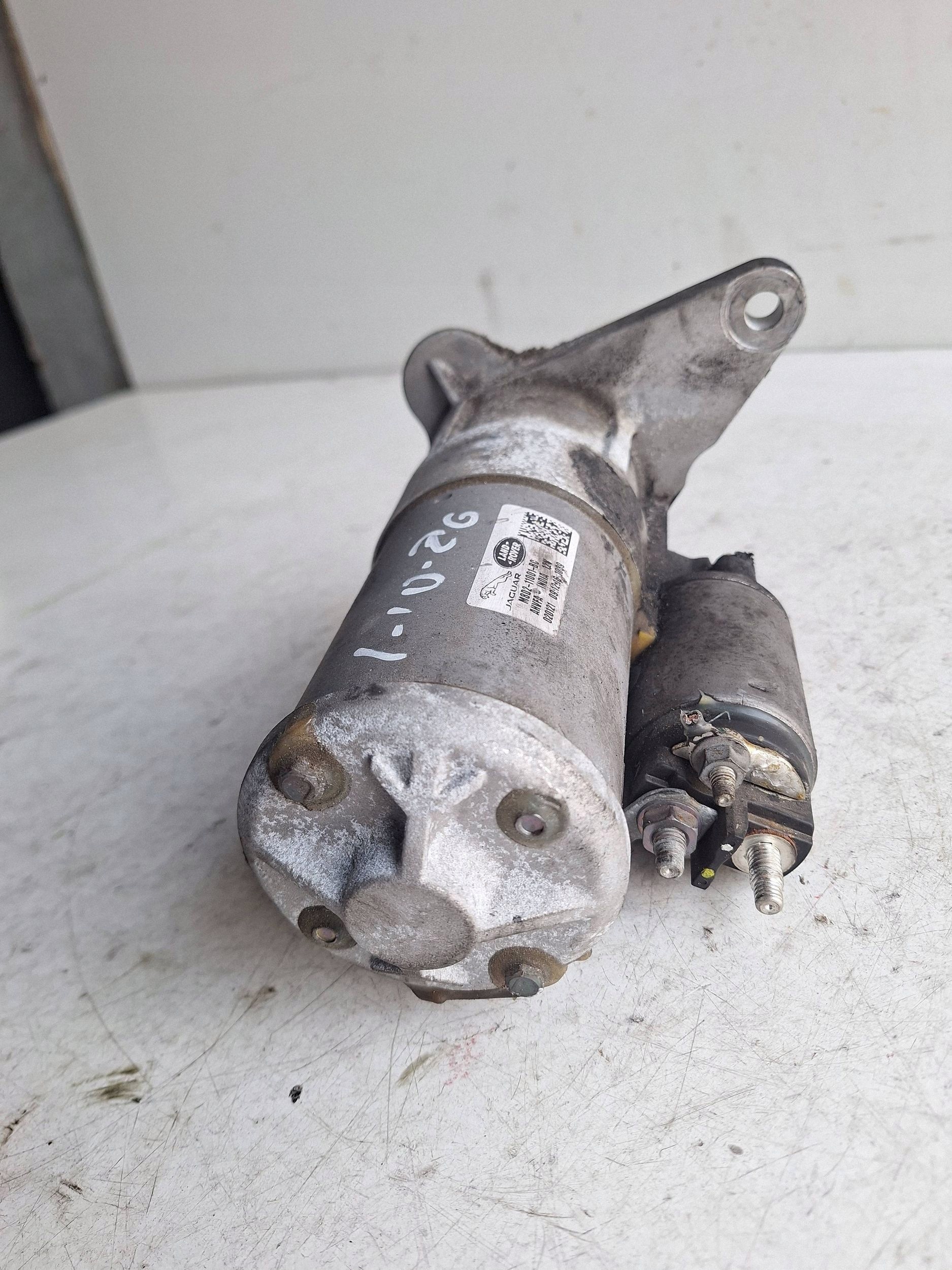 LAND ROVER EVOQUE II L551 19-22 startér M8D2-11001-BC
