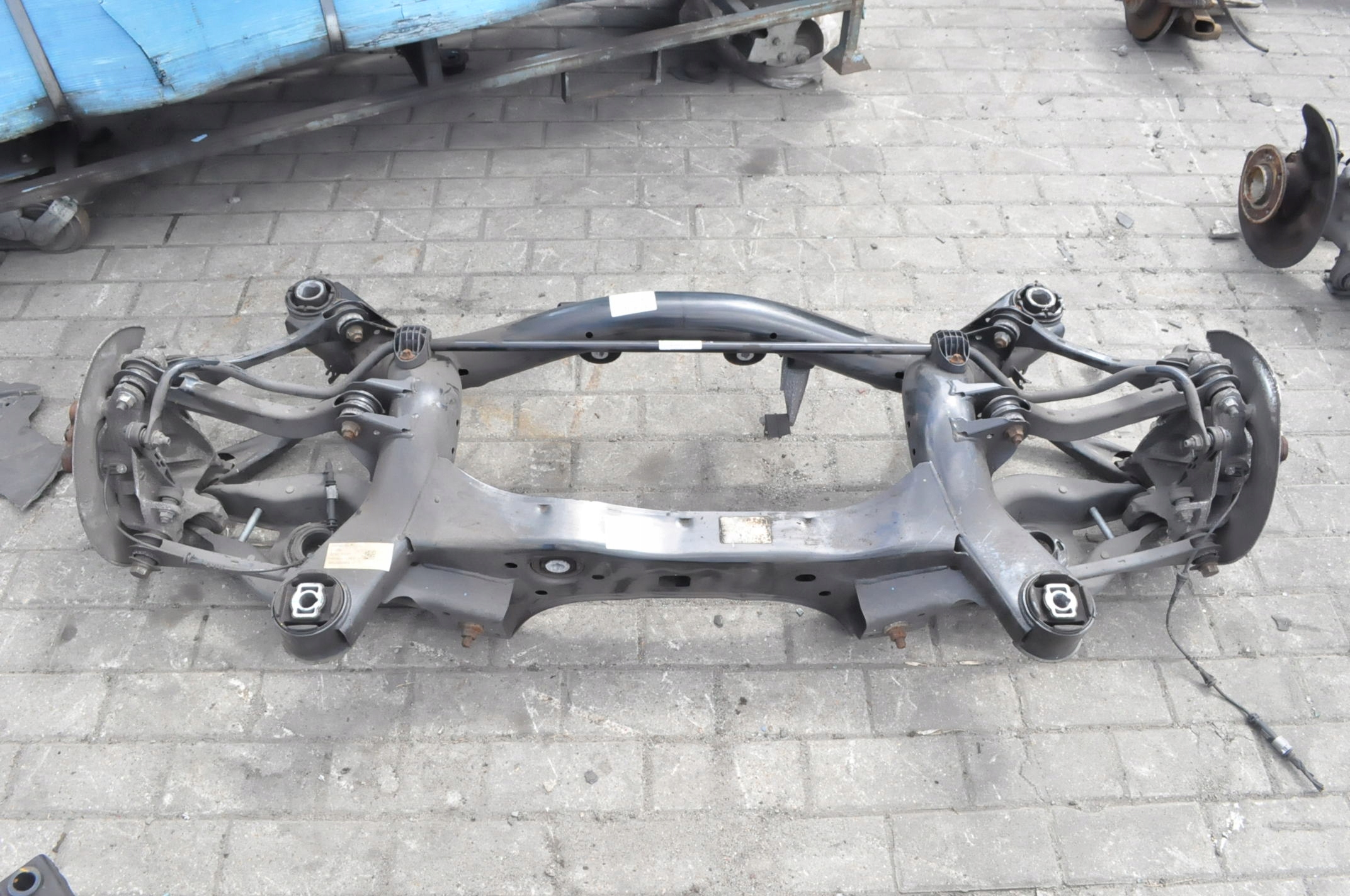 BMW G20 2.0 ZAWIESZENIE BELKA TYŁ 8837927 22R