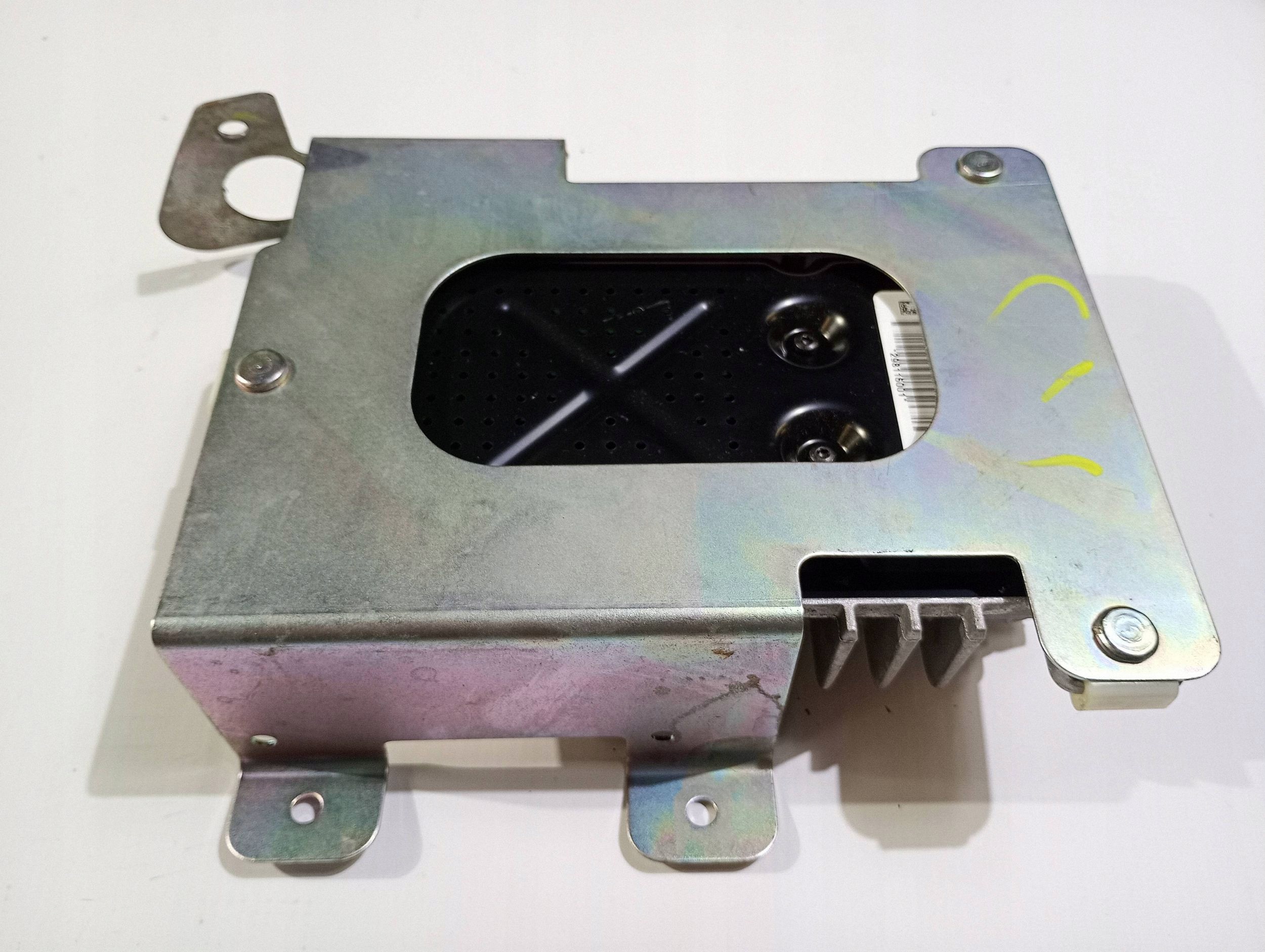 amplifier module audio BOSE Maserati GranTurismo 2008