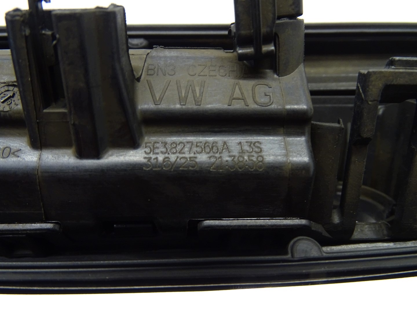lišta osvetlenia znacky CUPRA FORMENTOR 5FF827335B