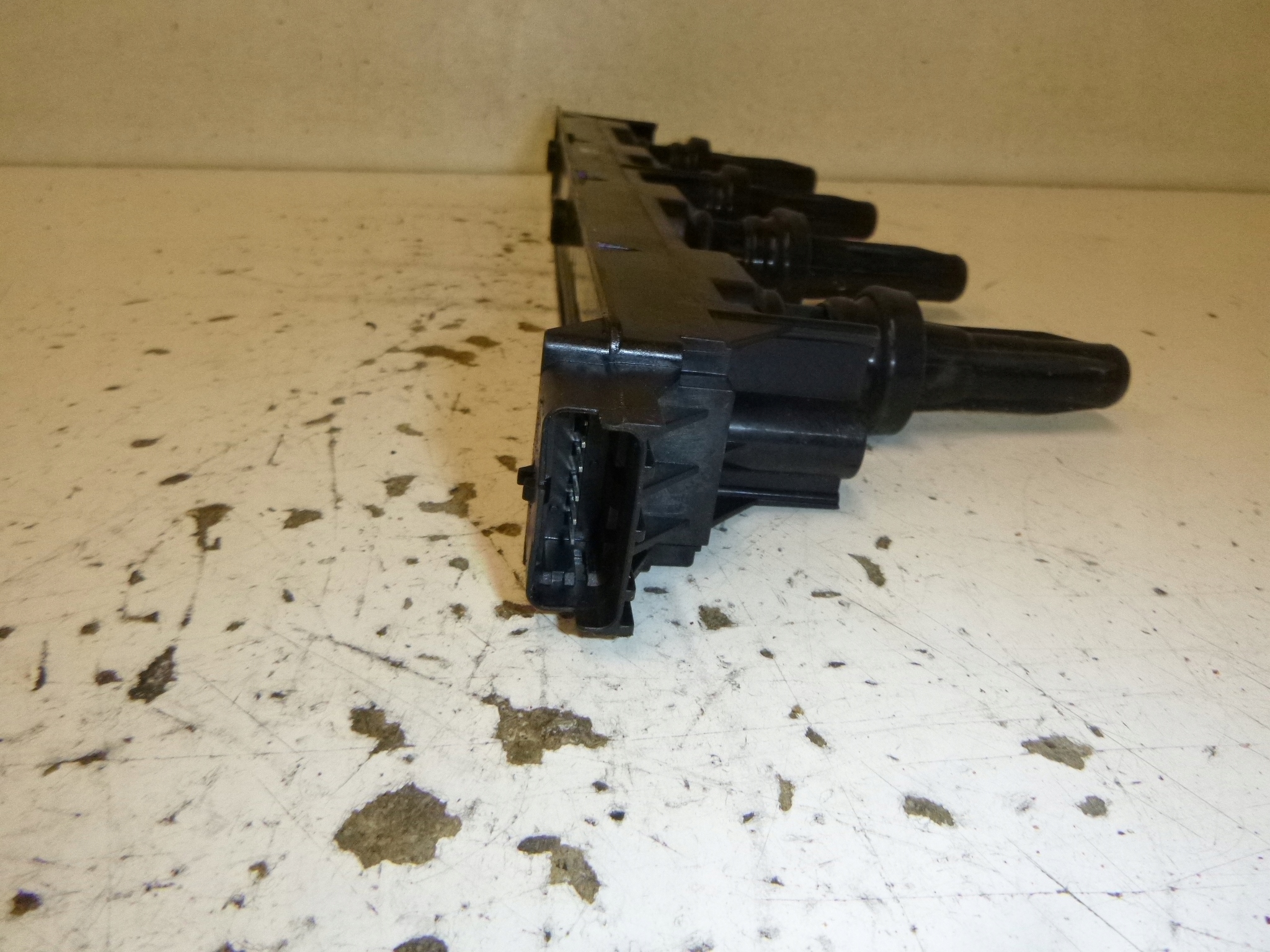 coil ignition Citroen C5 Lift 2.0 2005r. NGK U6013