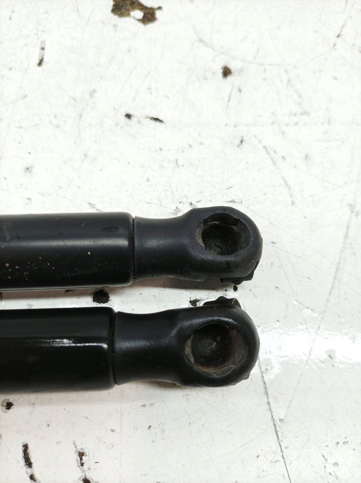 damper bonnet boot rear part left right KPL KOMBI 93867088 Opel Astra IV