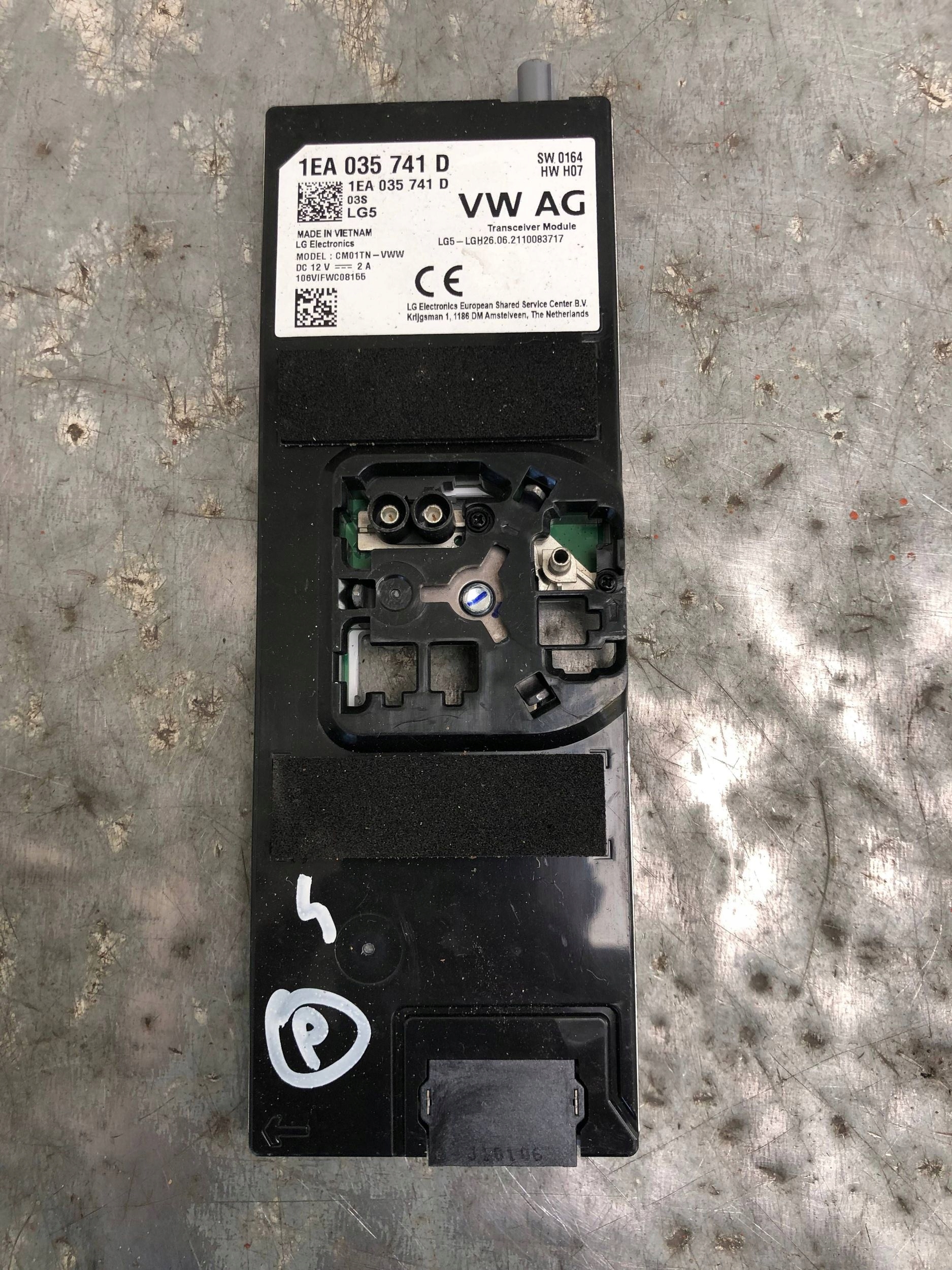 amplifier ANTENY VW ID4 ID.4 1EA035741D