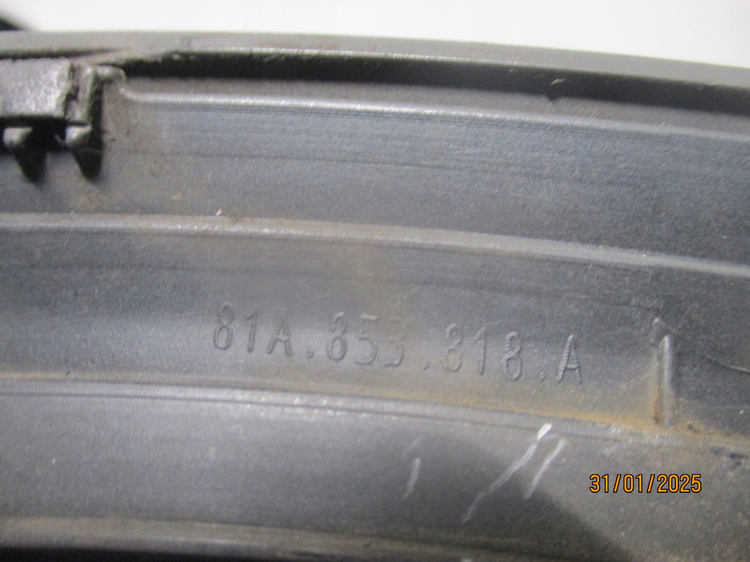 modanatura parafango Destro AUDI Q2 81A 81A853818A
