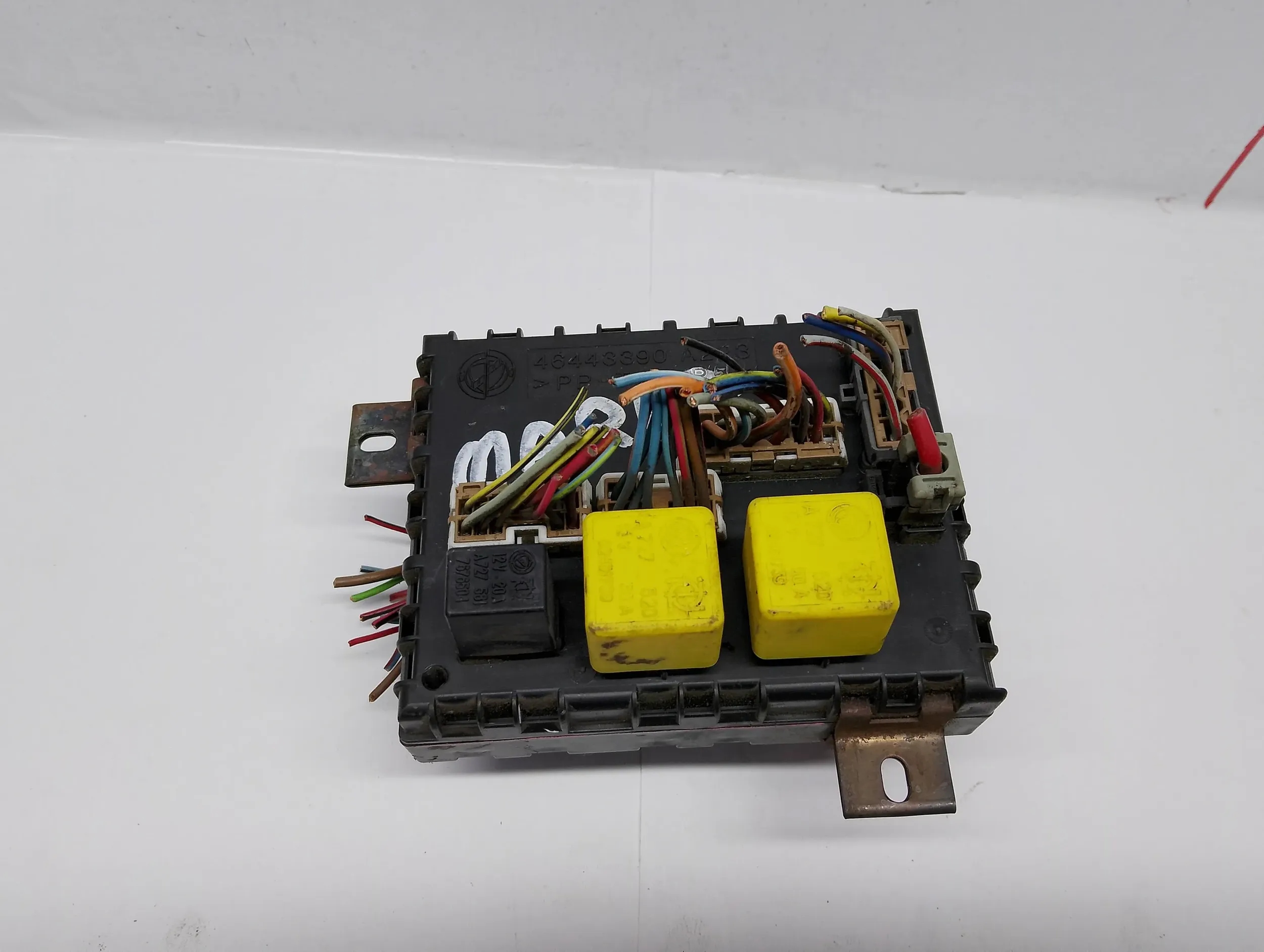 Module fusibles BSI Fiat 46443390