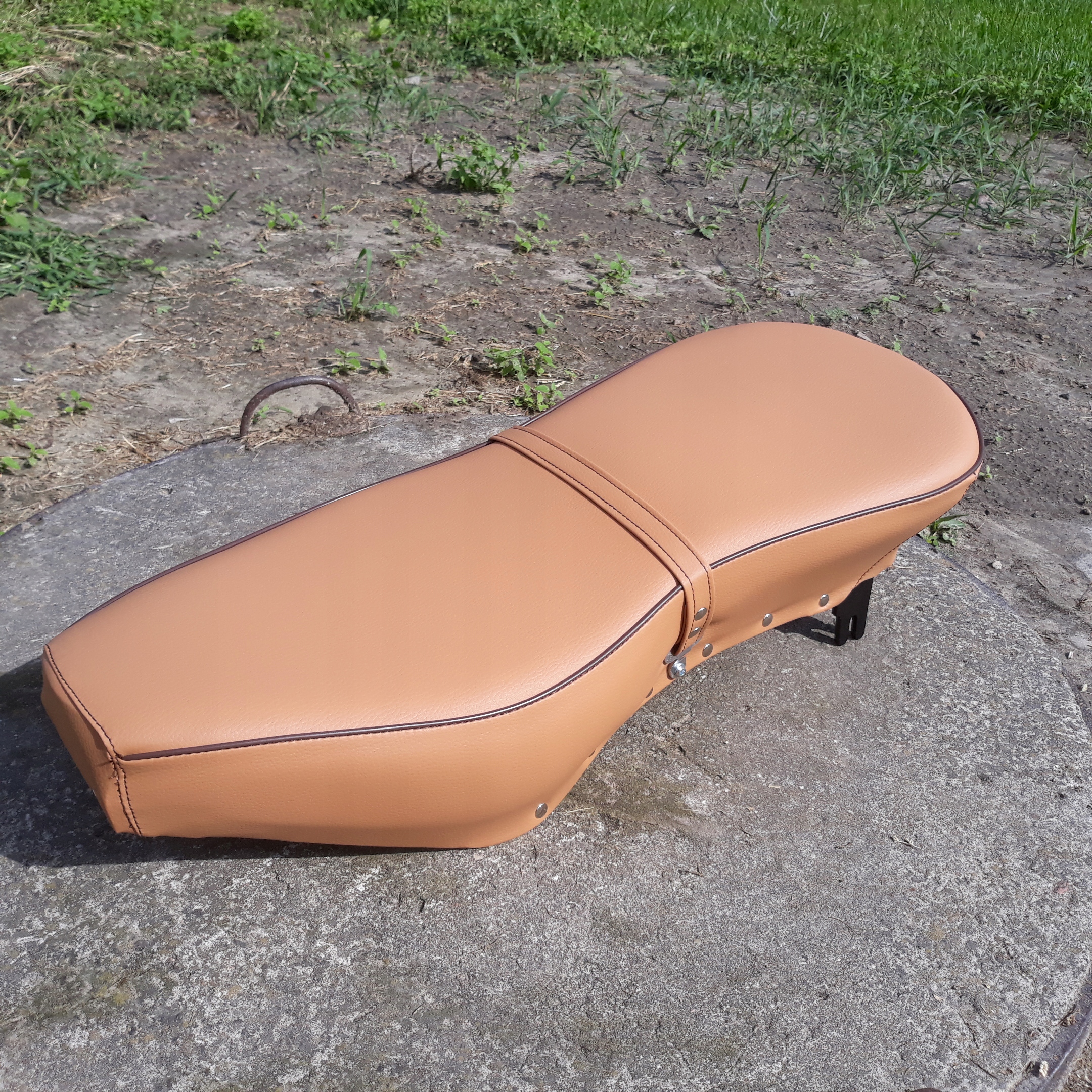 Simson Sport Awo sedadlo sedlo pohovka